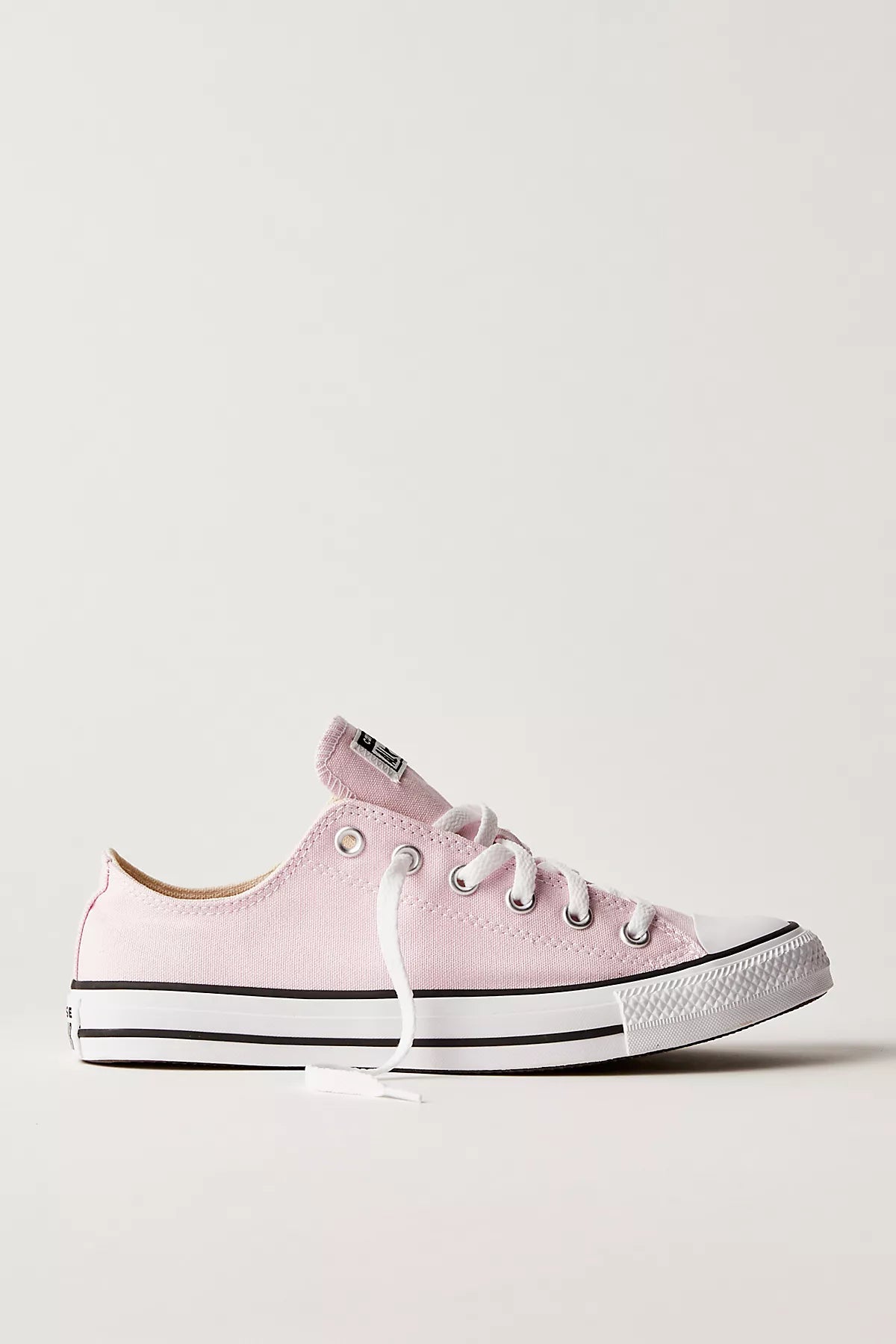 Chuck Taylor All Star Low-Top Converse Sneakers