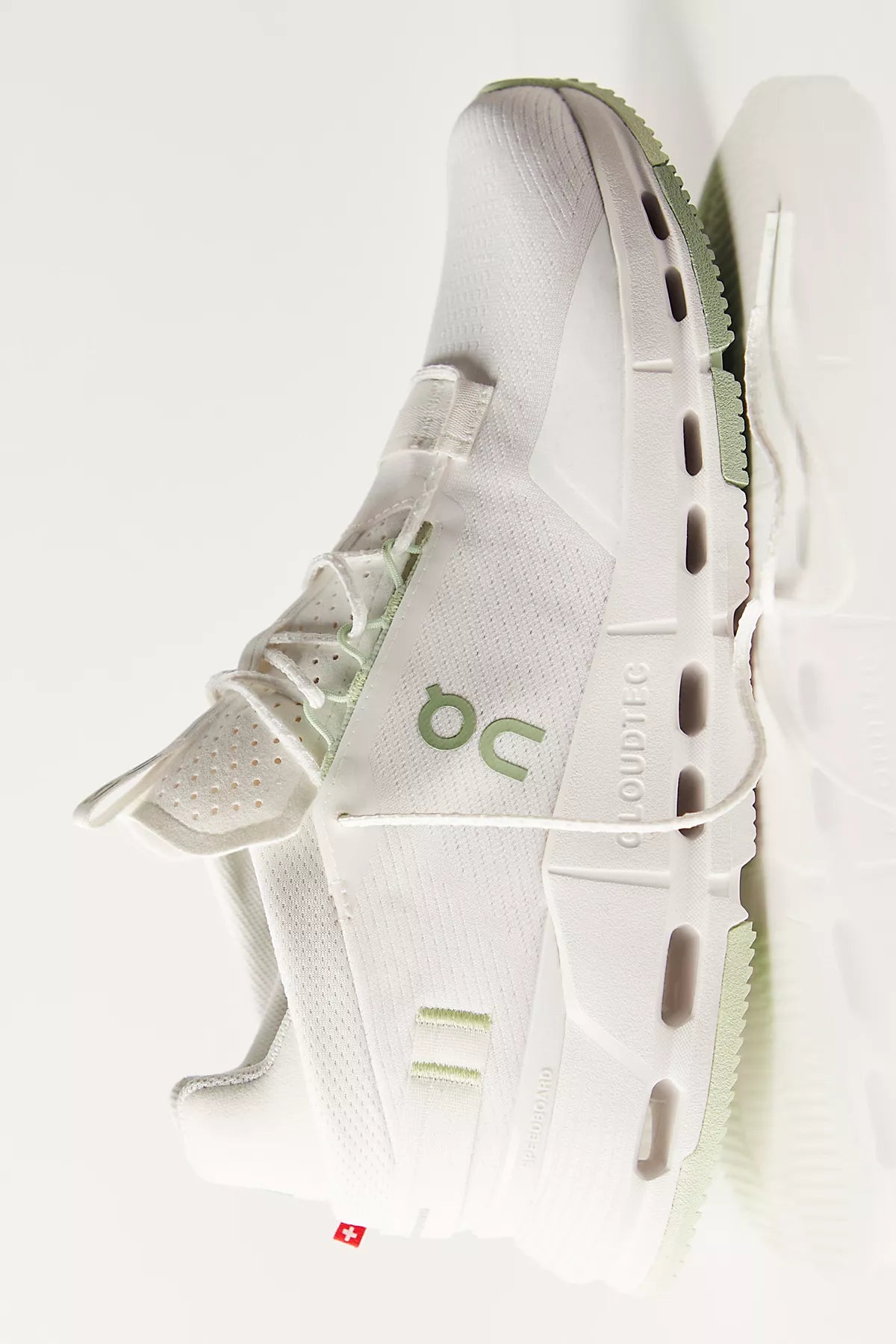 On Cloudnova 2 Sneakers