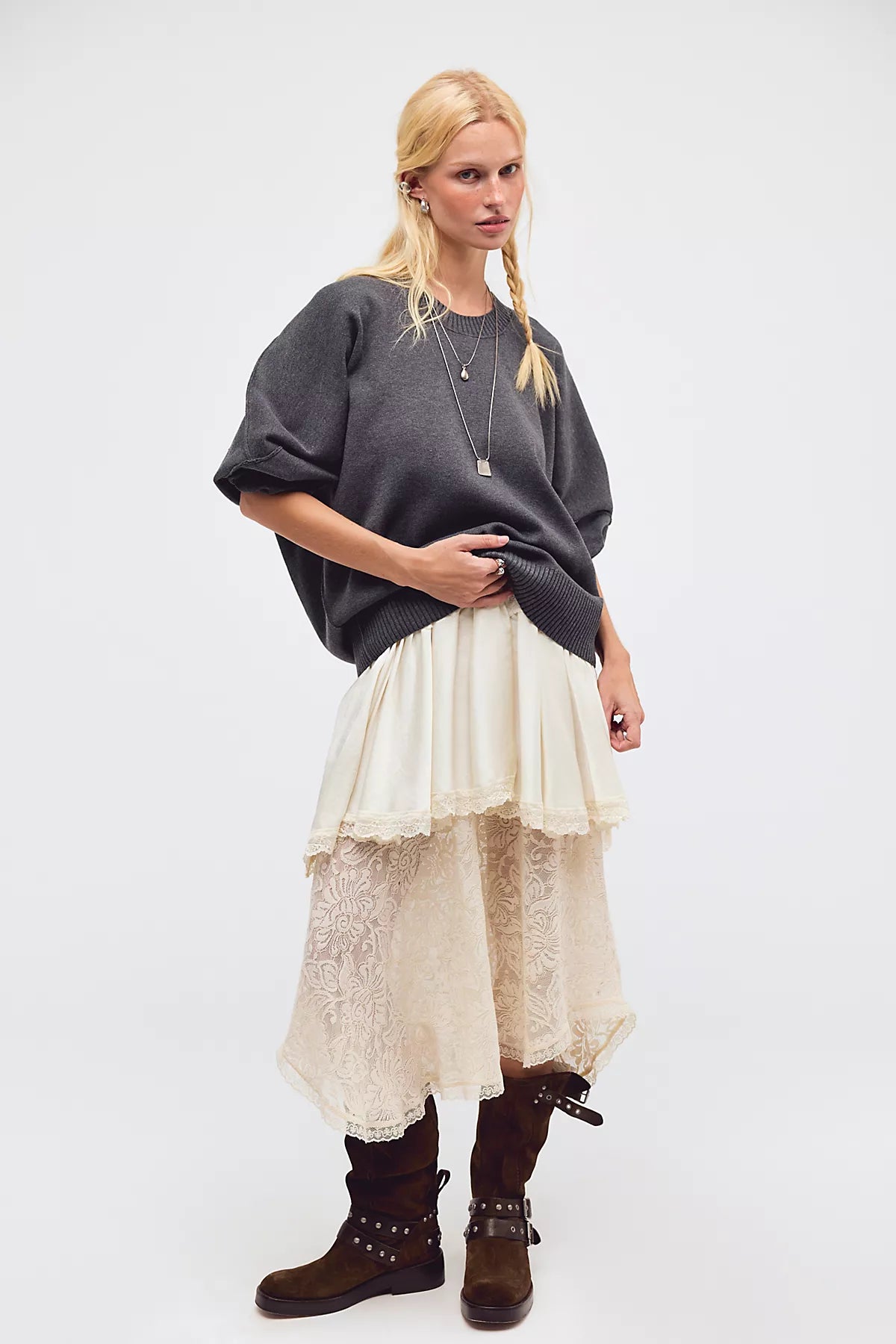 Alma Pullover