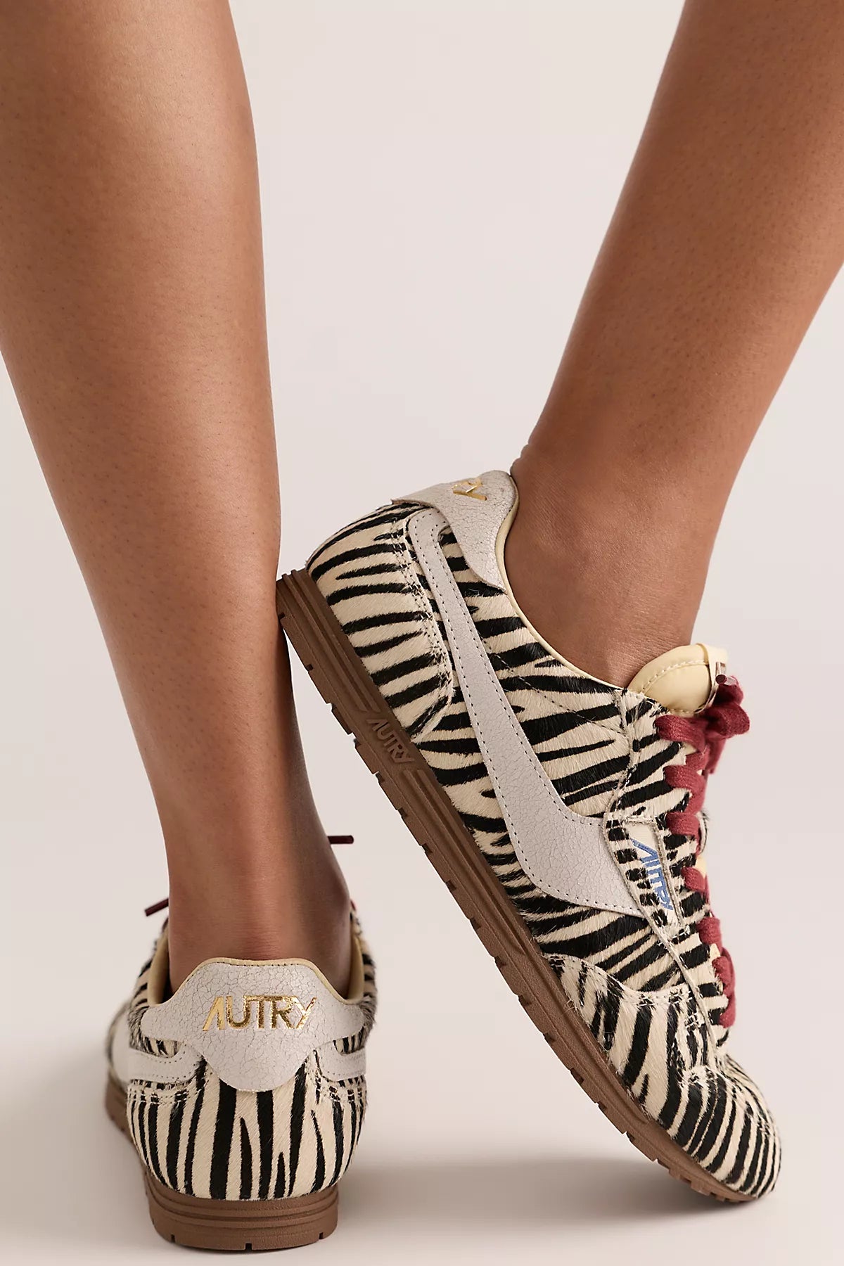 Autry Windspin Low-Top Animal Sneakers
