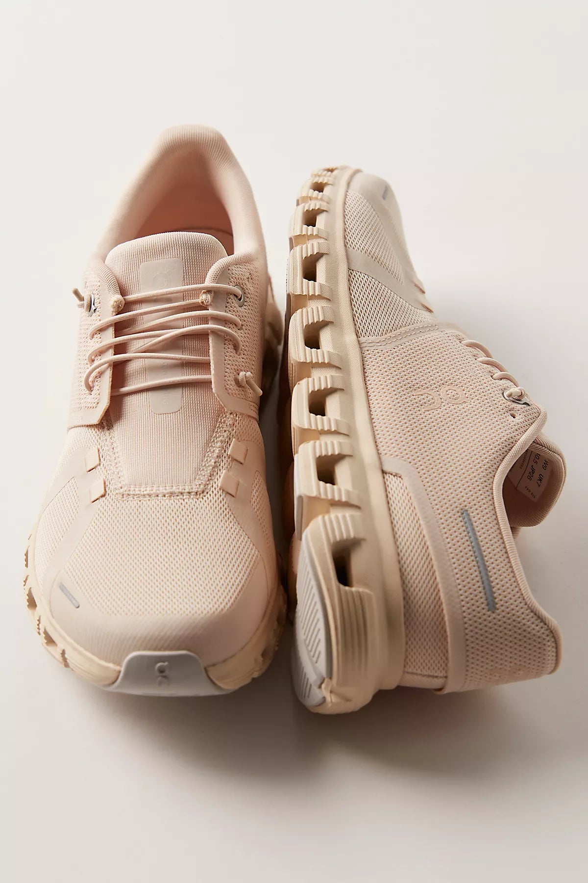 On Cloud 6 Sneakers