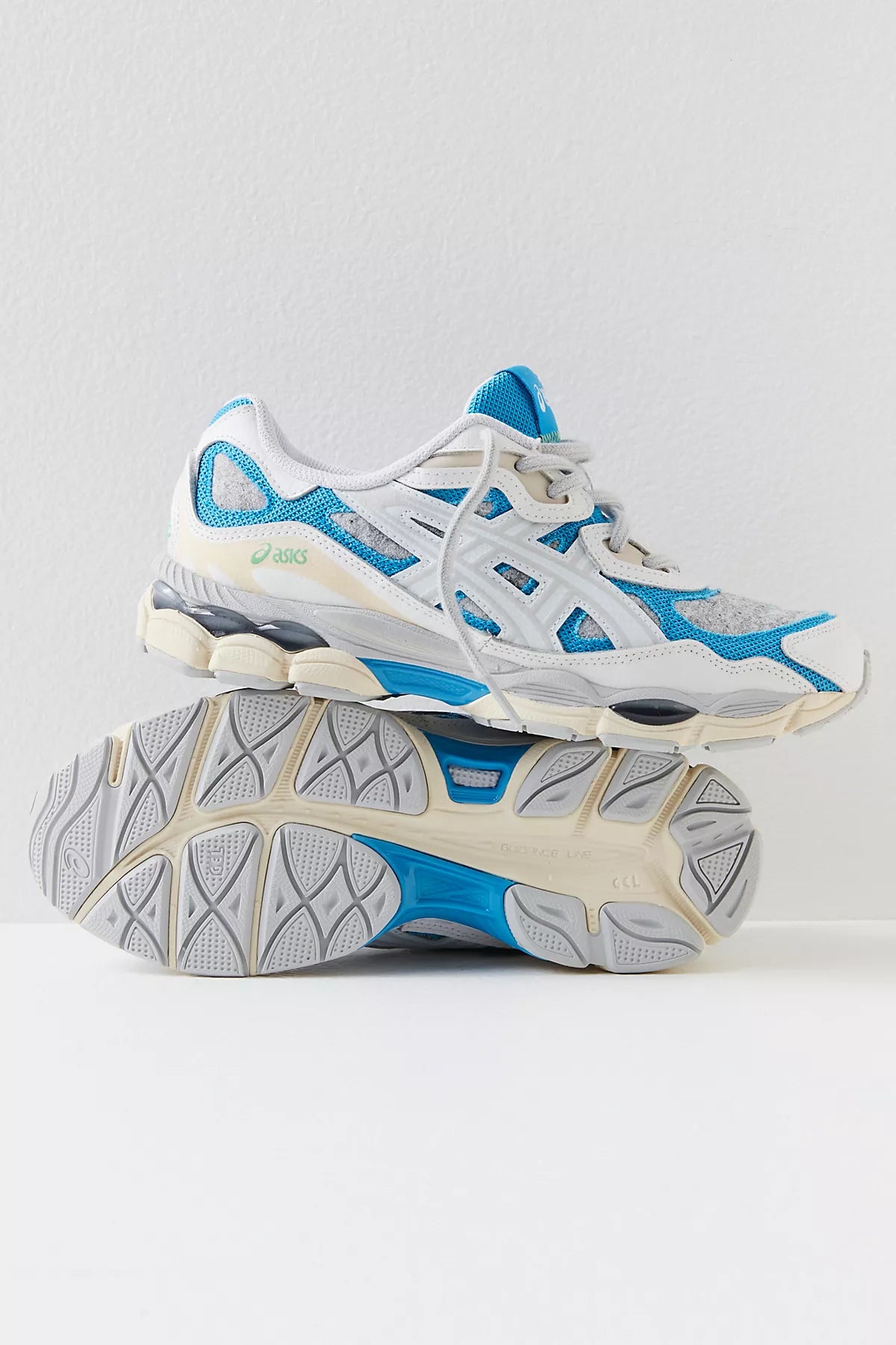 ASICS GEL-NYC Sneakers