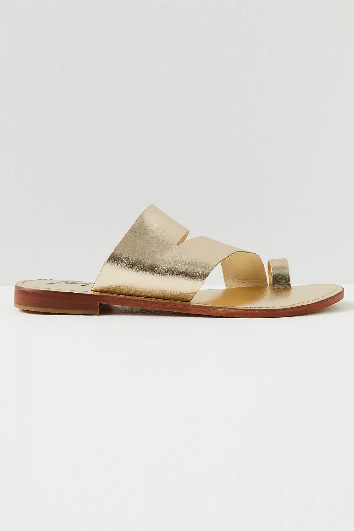 Abilene Toe Loop Sandals