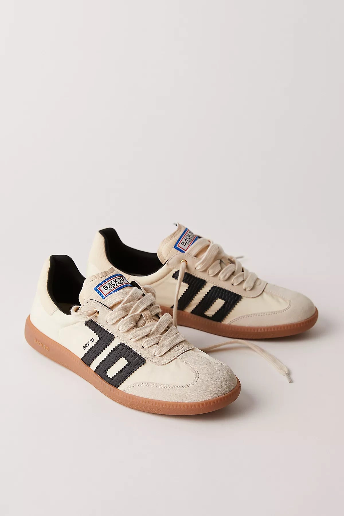 Back 70 Ghost Sneakers