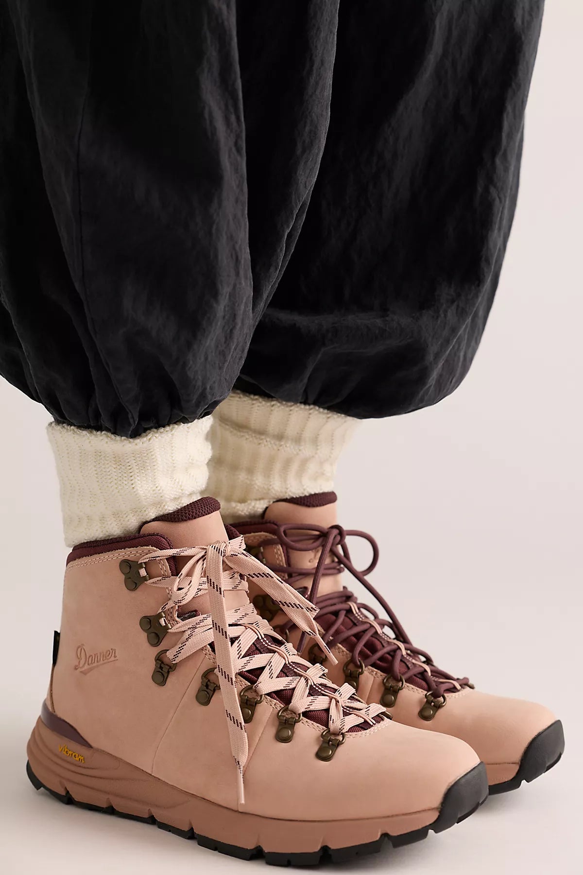 Danner Mountain 600 Leaf Hiking Boots