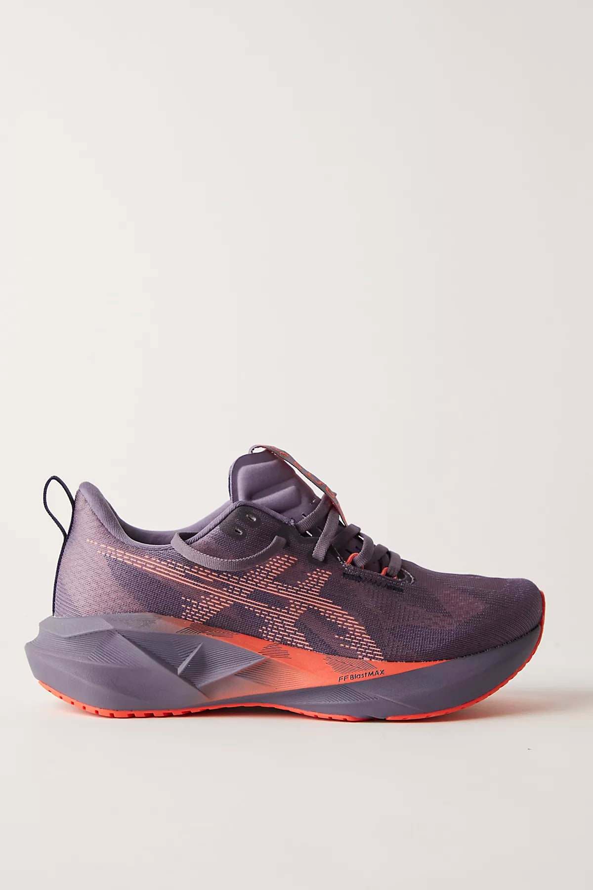 ASICS Novablast 5 Sneakers