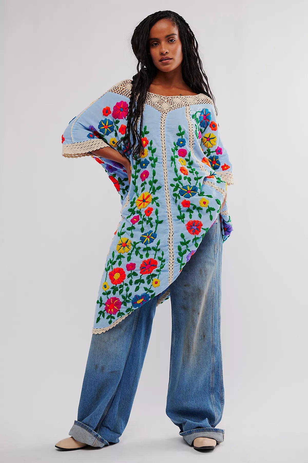 Bella Flor Embroidered Kaftan