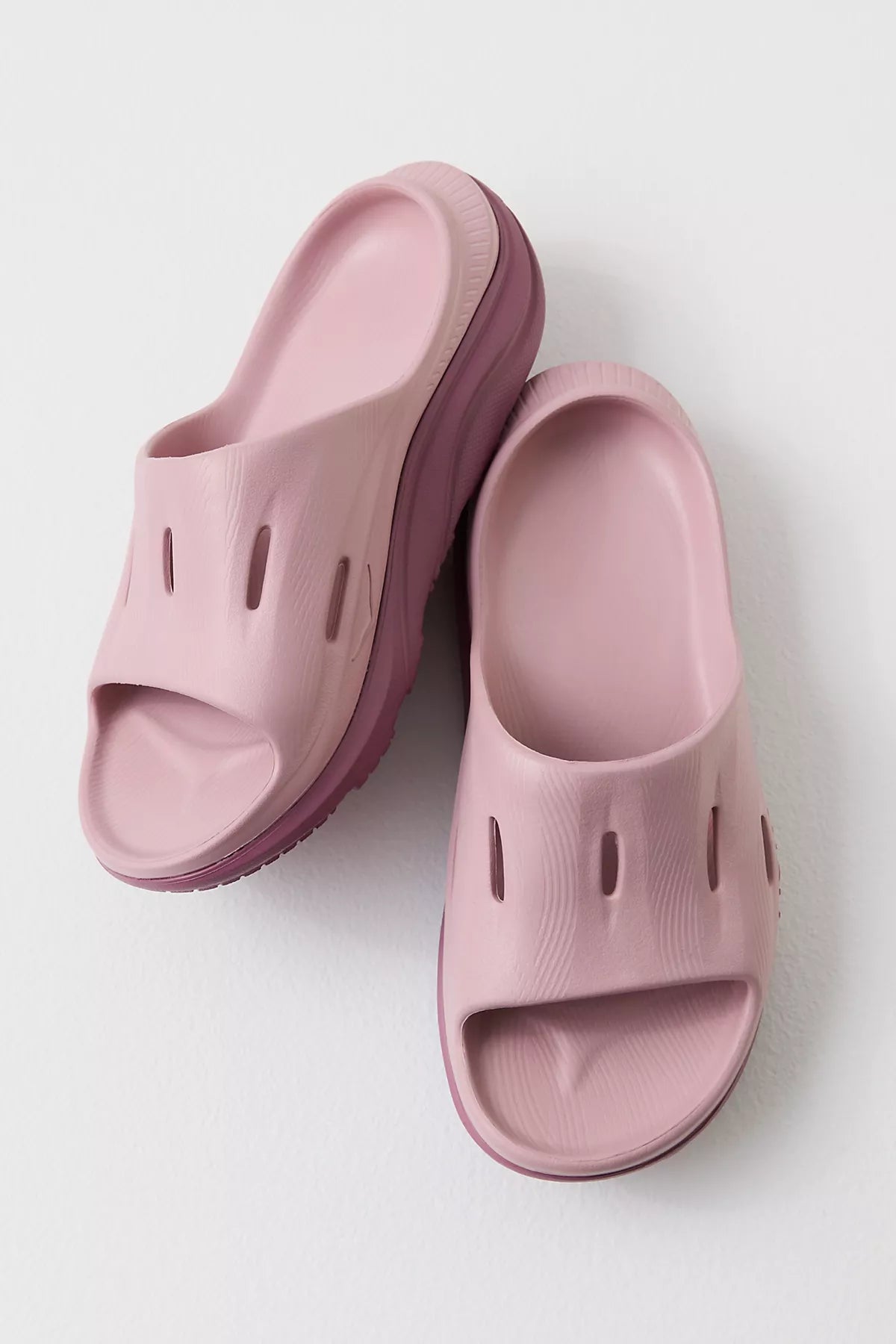 HOKA® Ora Recovery Slide 3