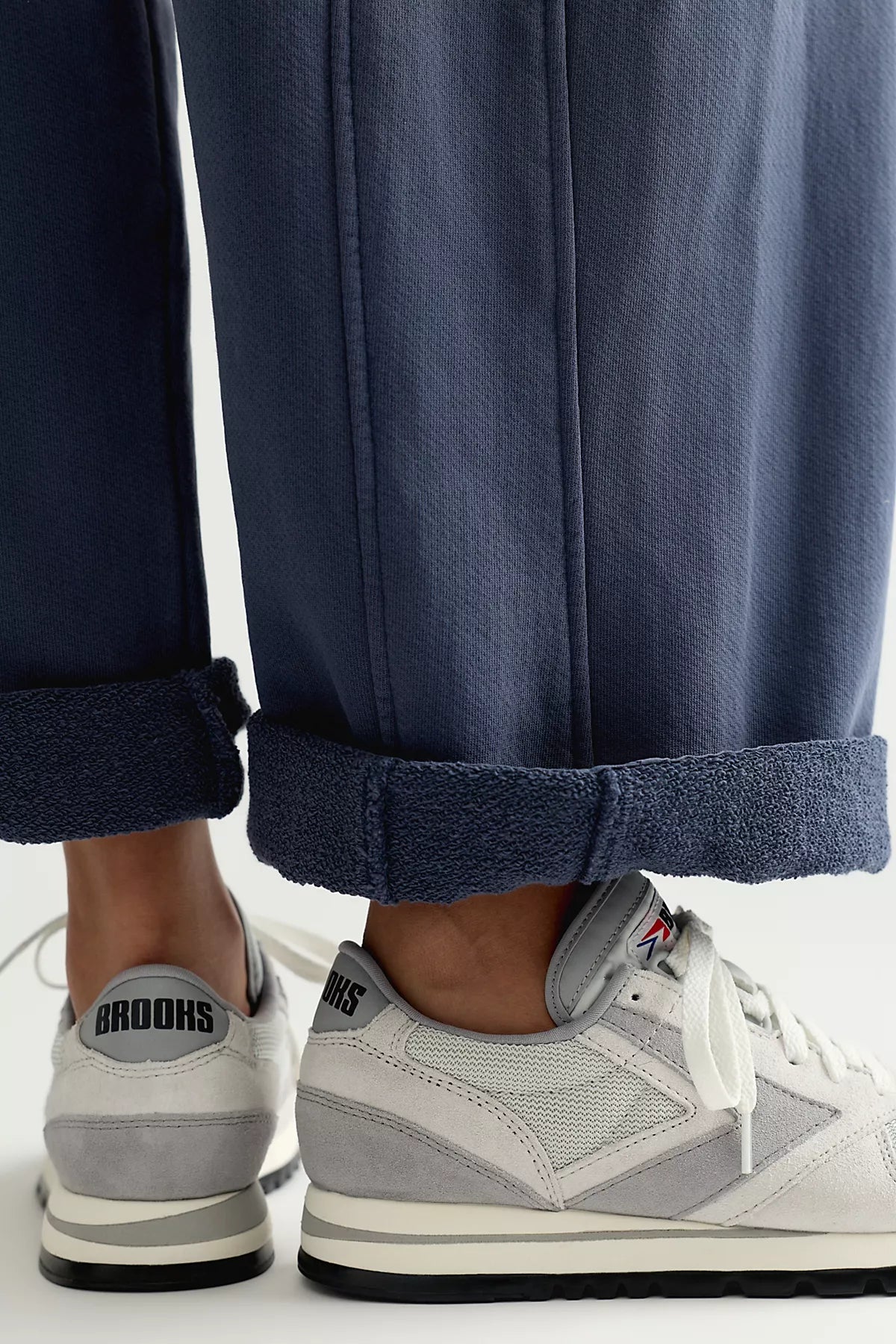 Brooks Chariot Sneakers