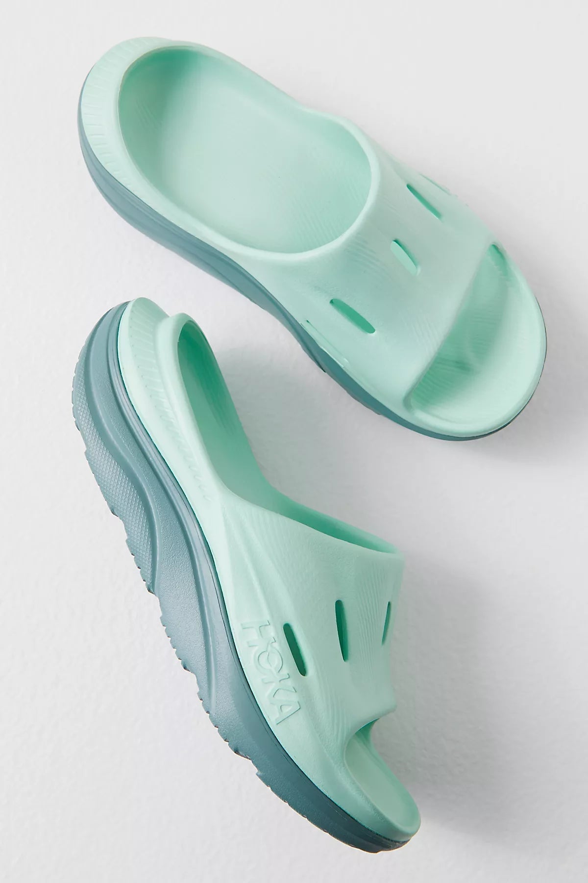 HOKA® Ora Recovery Slide 3