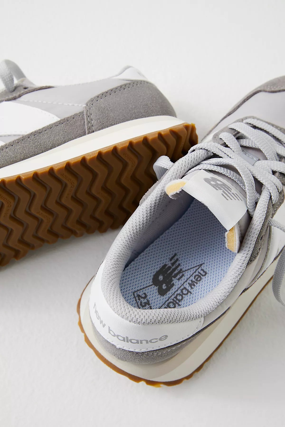 New Balance 237 Sneakers
