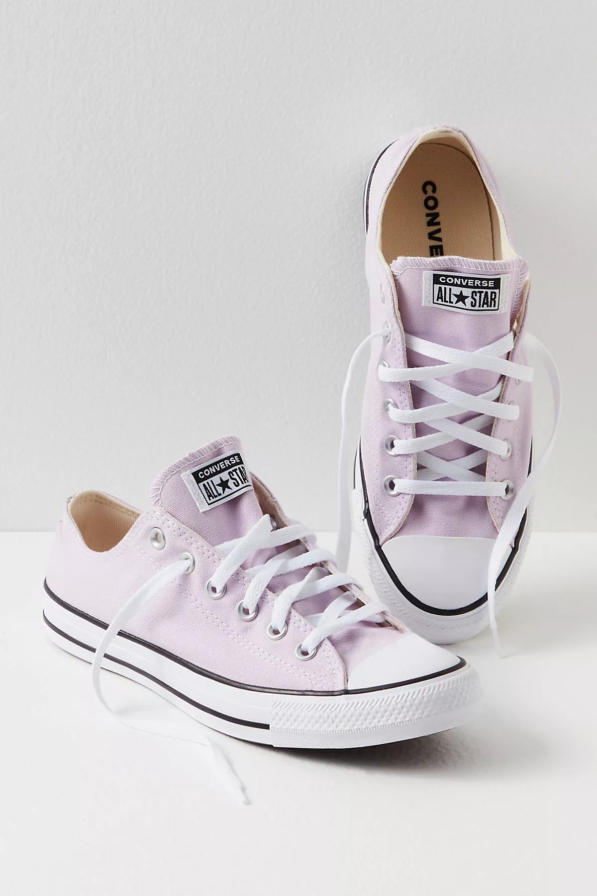 Chuck Taylor All Star Low-Top Converse Sneakers