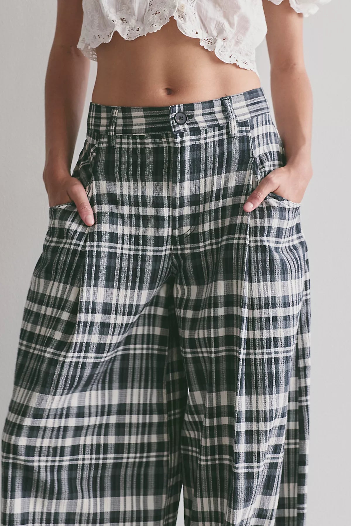 About It Baggy Puckered Pants