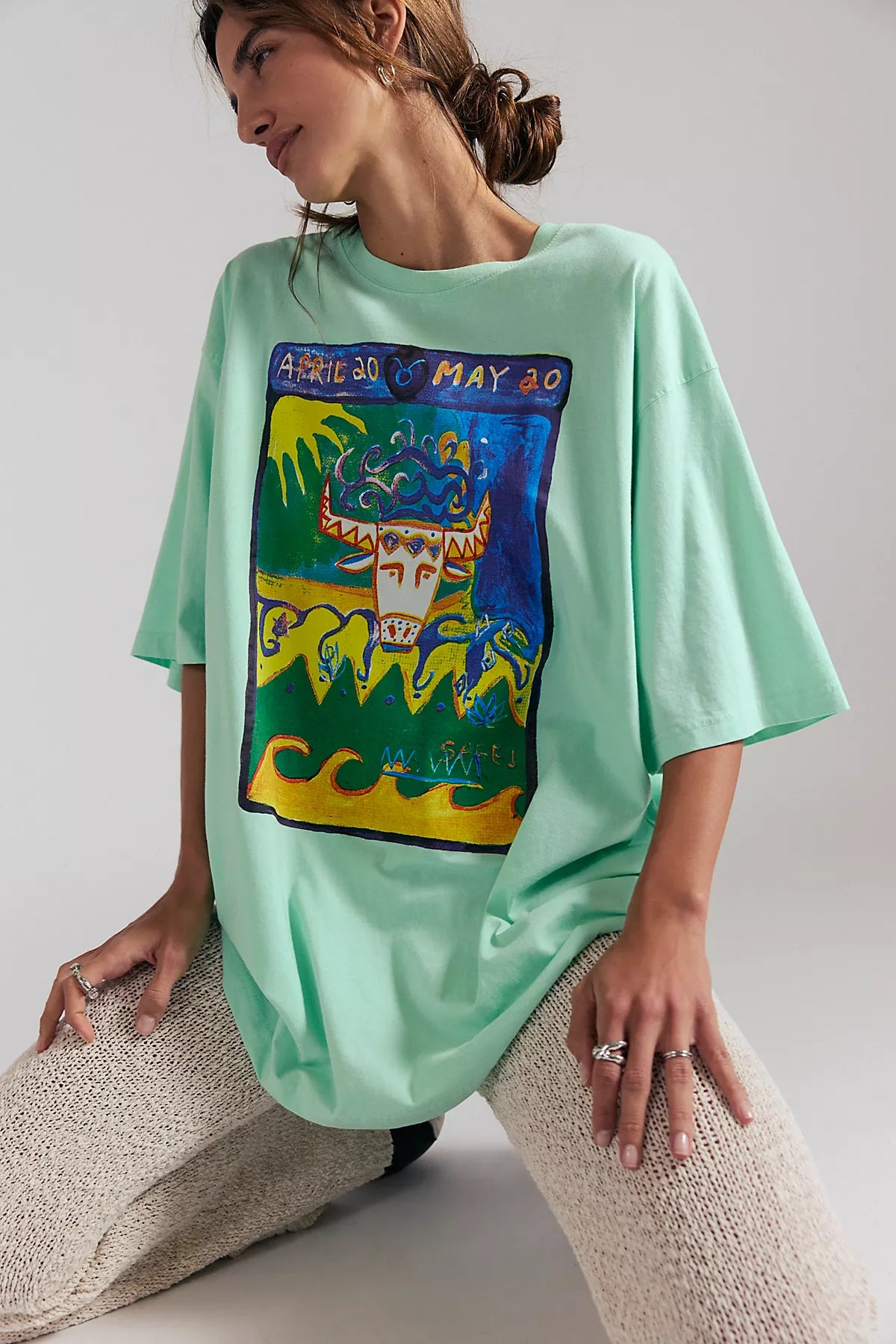 Sabbi Horoscope Tee