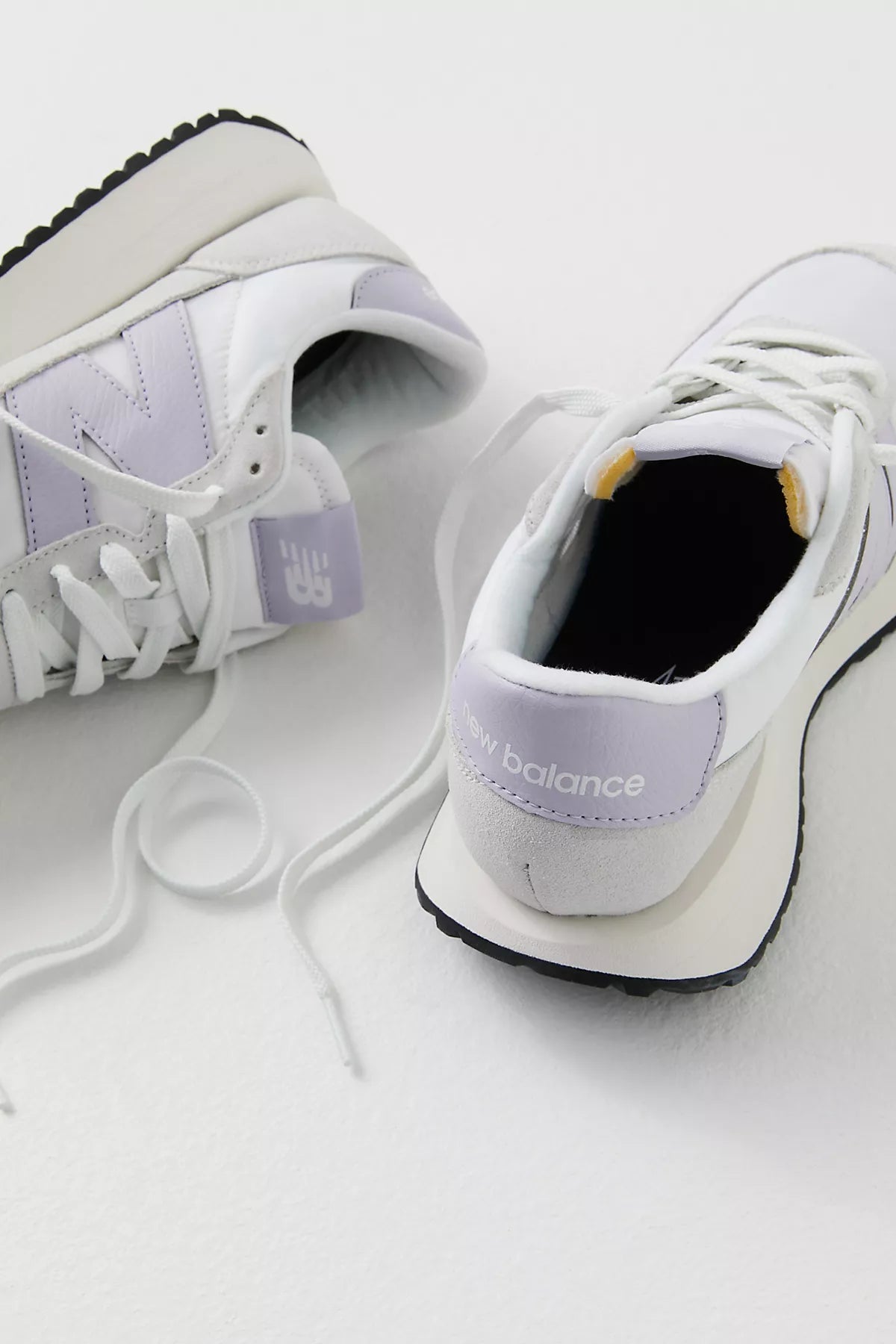 New Balance 237 Sneakers