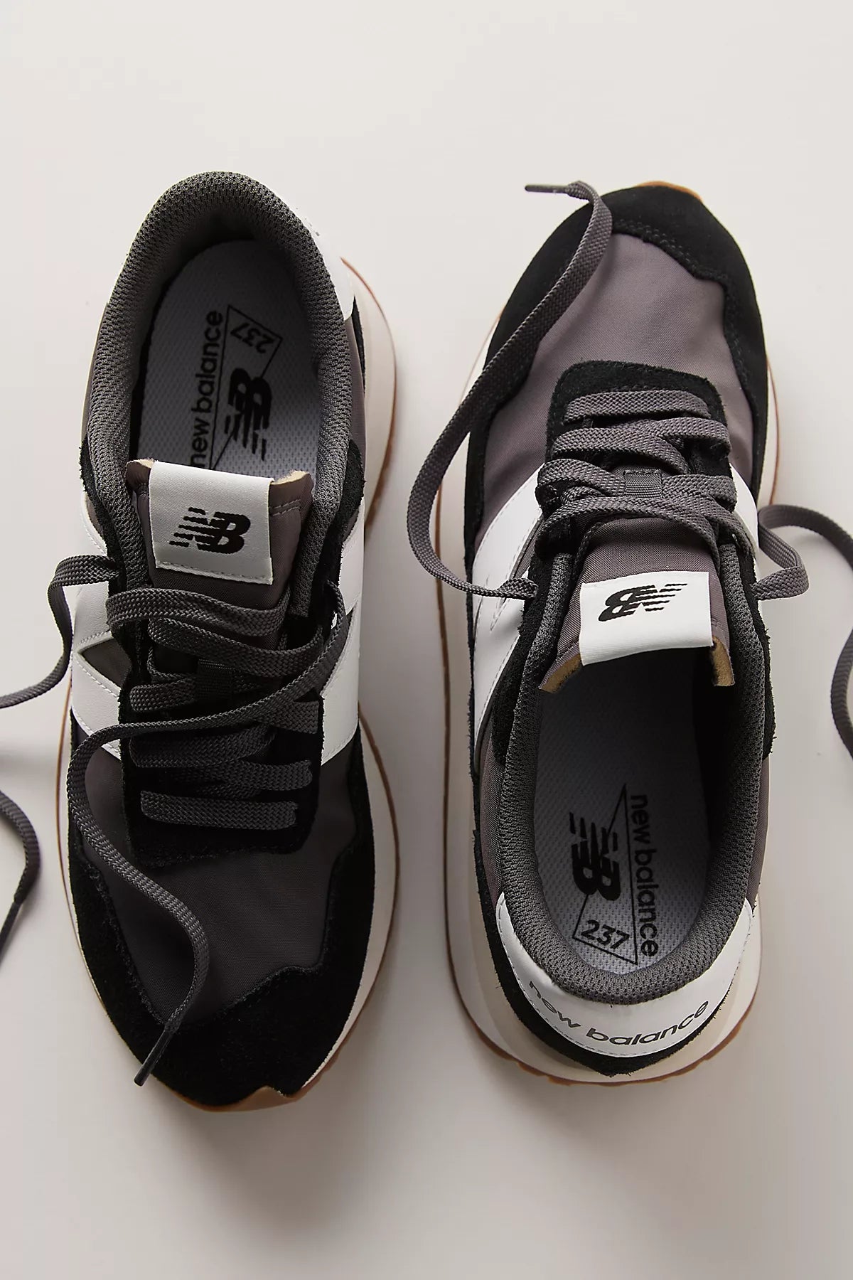 New Balance 237 Sneakers