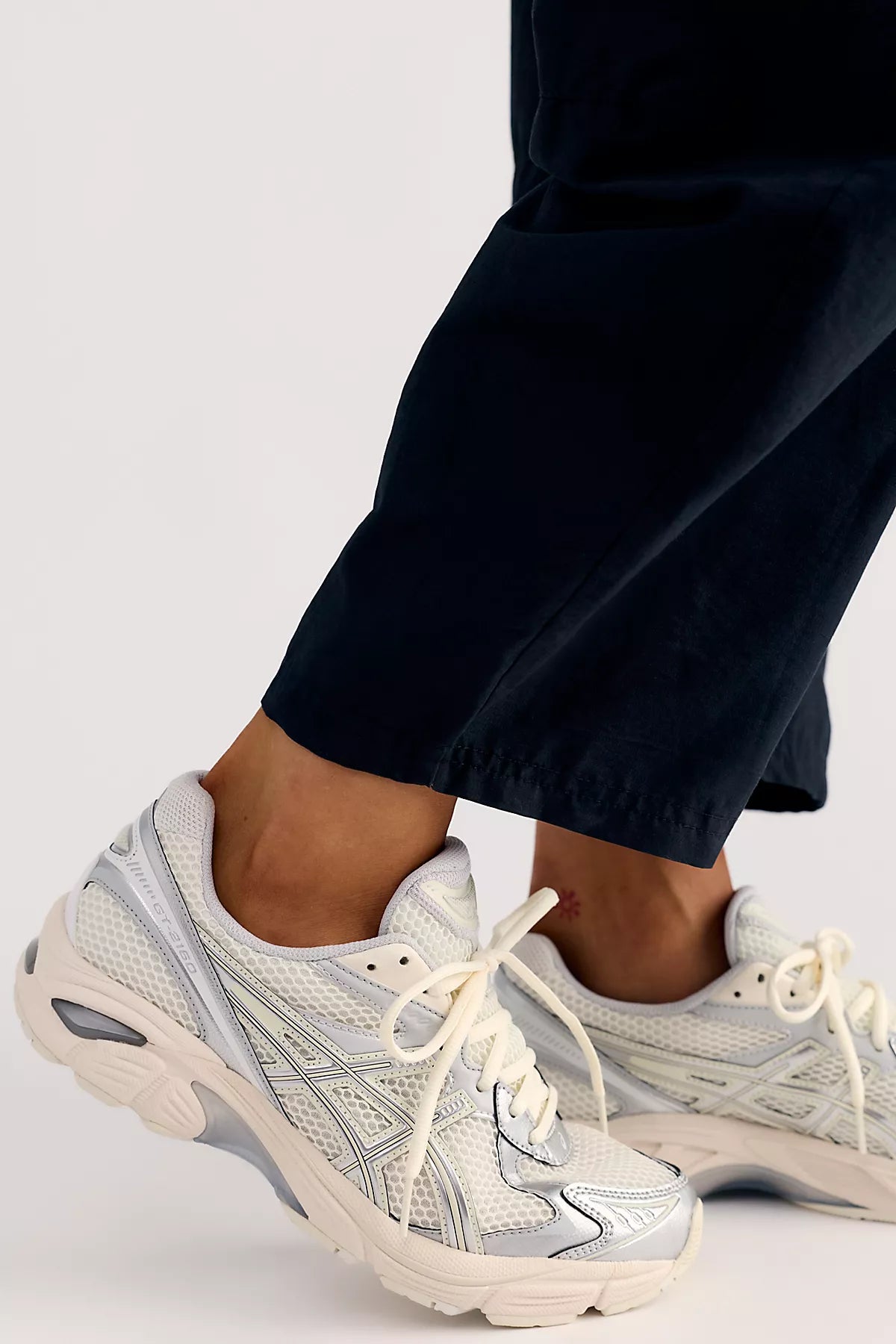 ASICS GT-2160 Sneakers