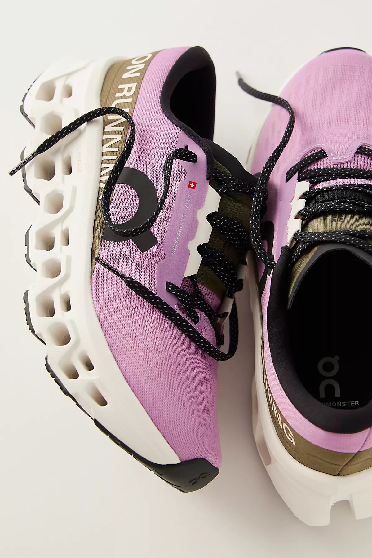 On Cloudmonster 3 Sneakers