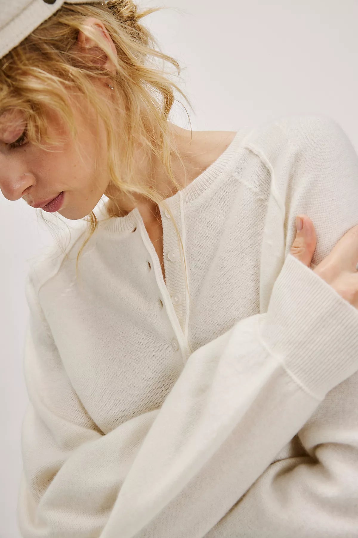 Porta Cashmere Henley Sweater