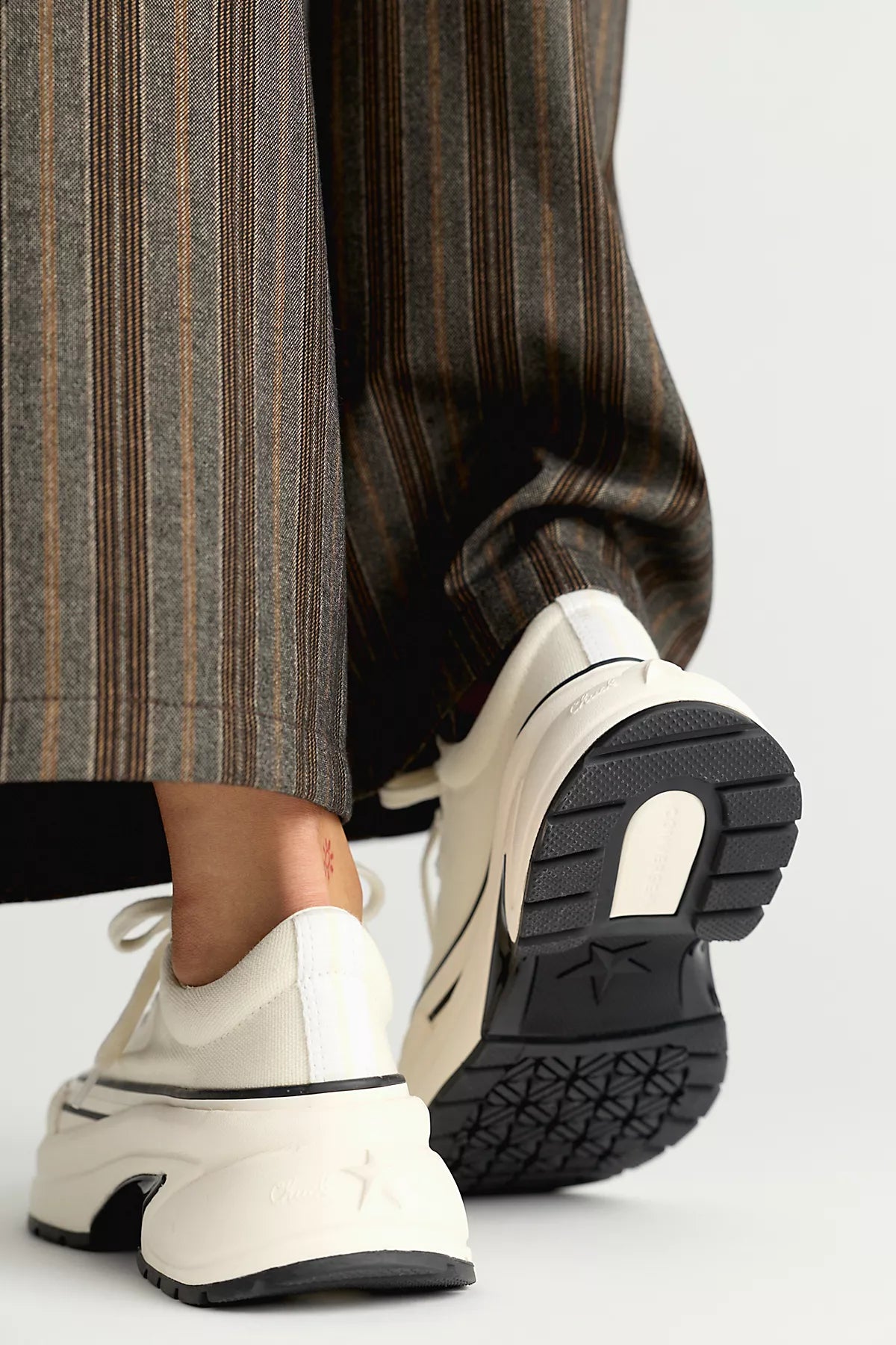 Converse Run Star Crush Sneakers