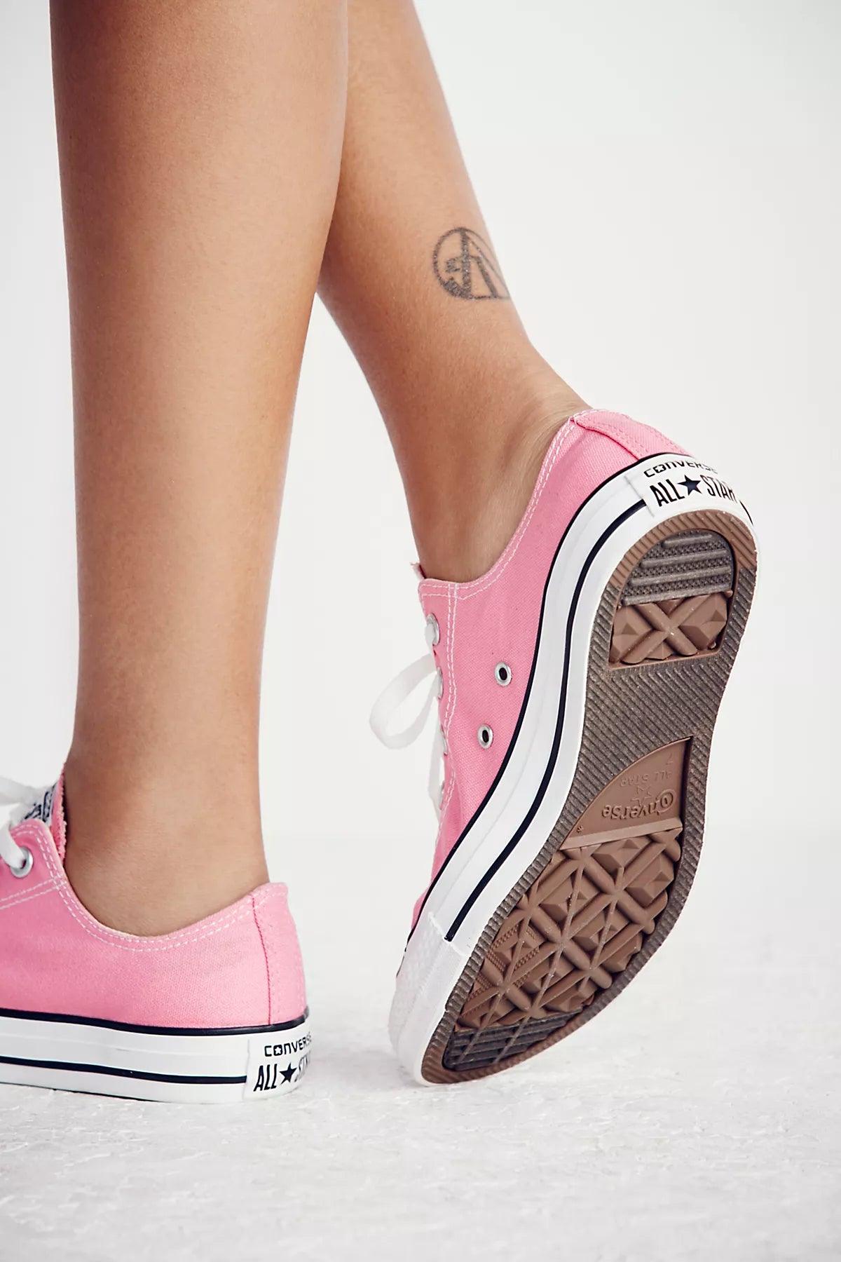 Chuck Taylor All Star Low-Top Converse Sneakers