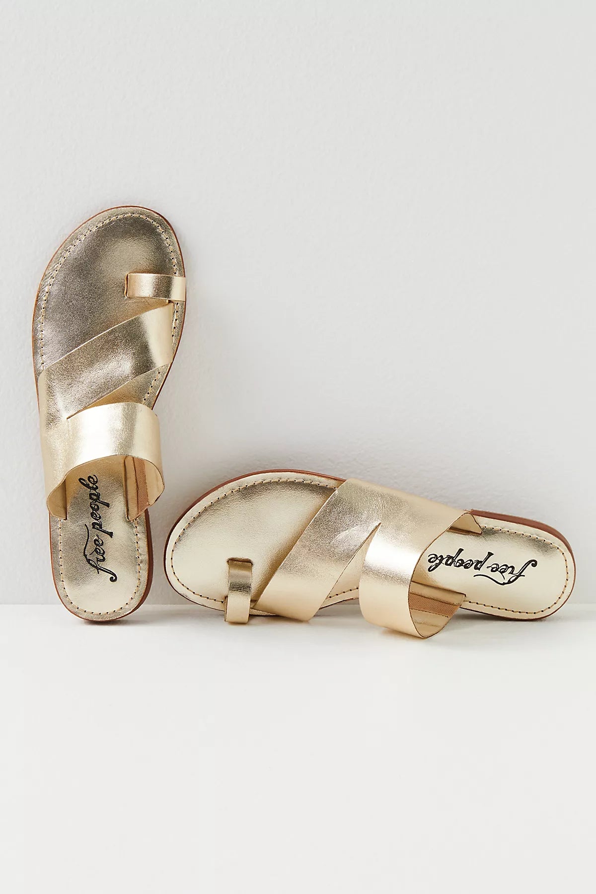 Abilene Toe Loop Sandals