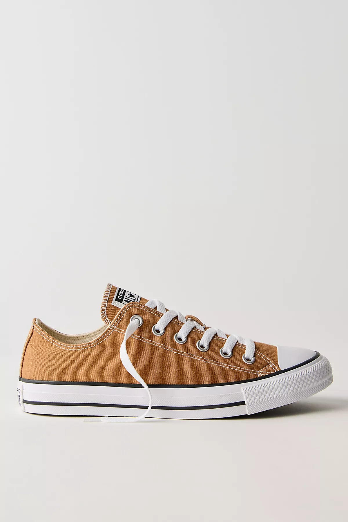 Chuck Taylor All Star Low-Top Converse Sneakers