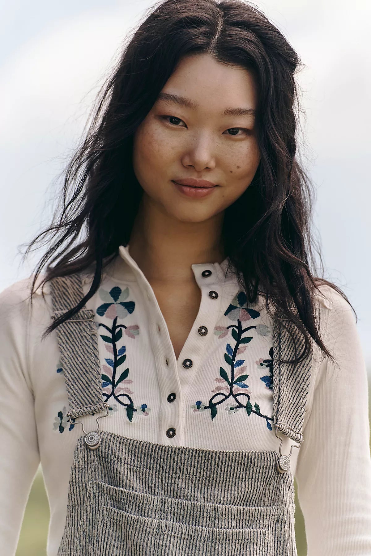 Fleur Embroidered Cuff Henley