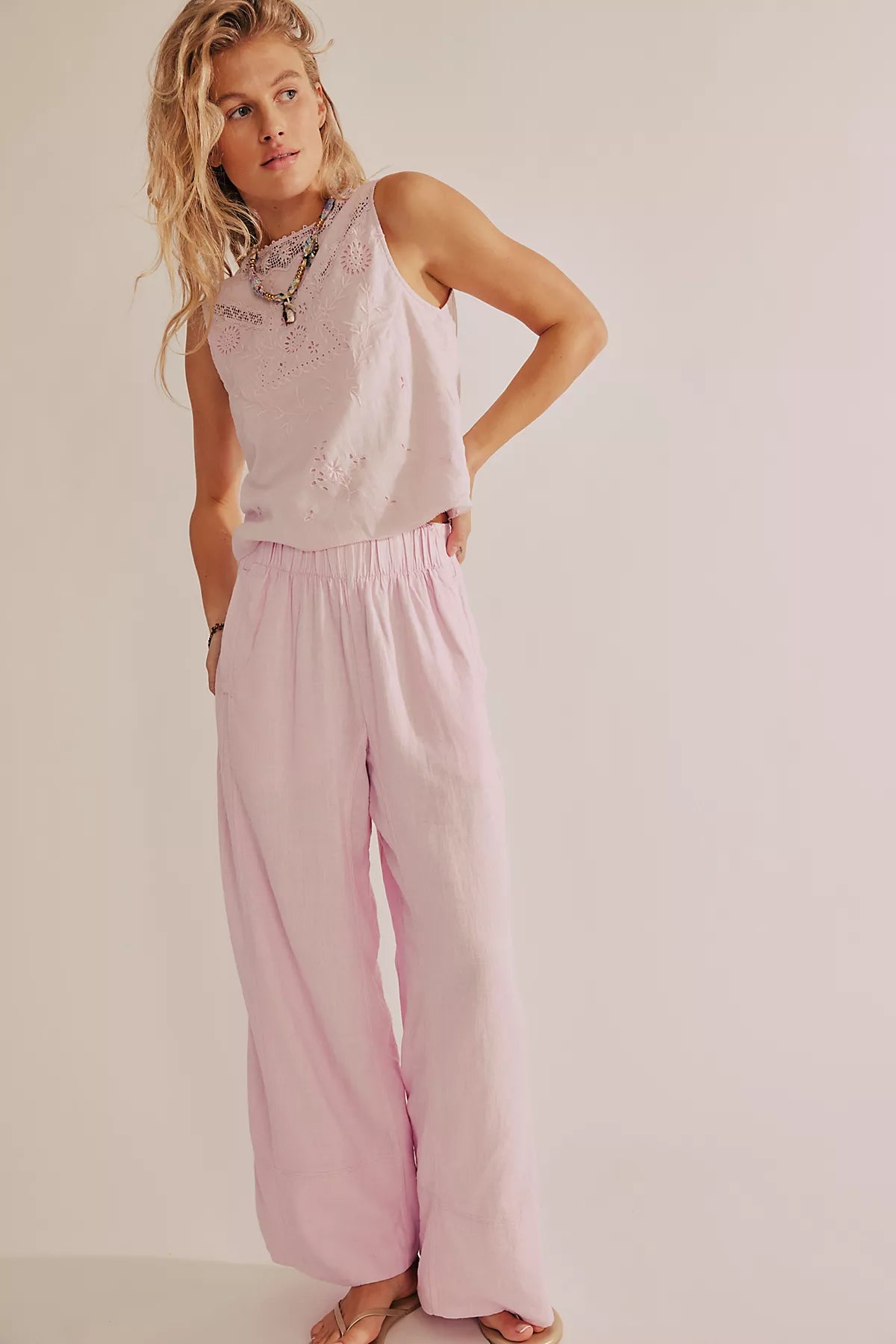 Day's End Linen Pull-On Pants