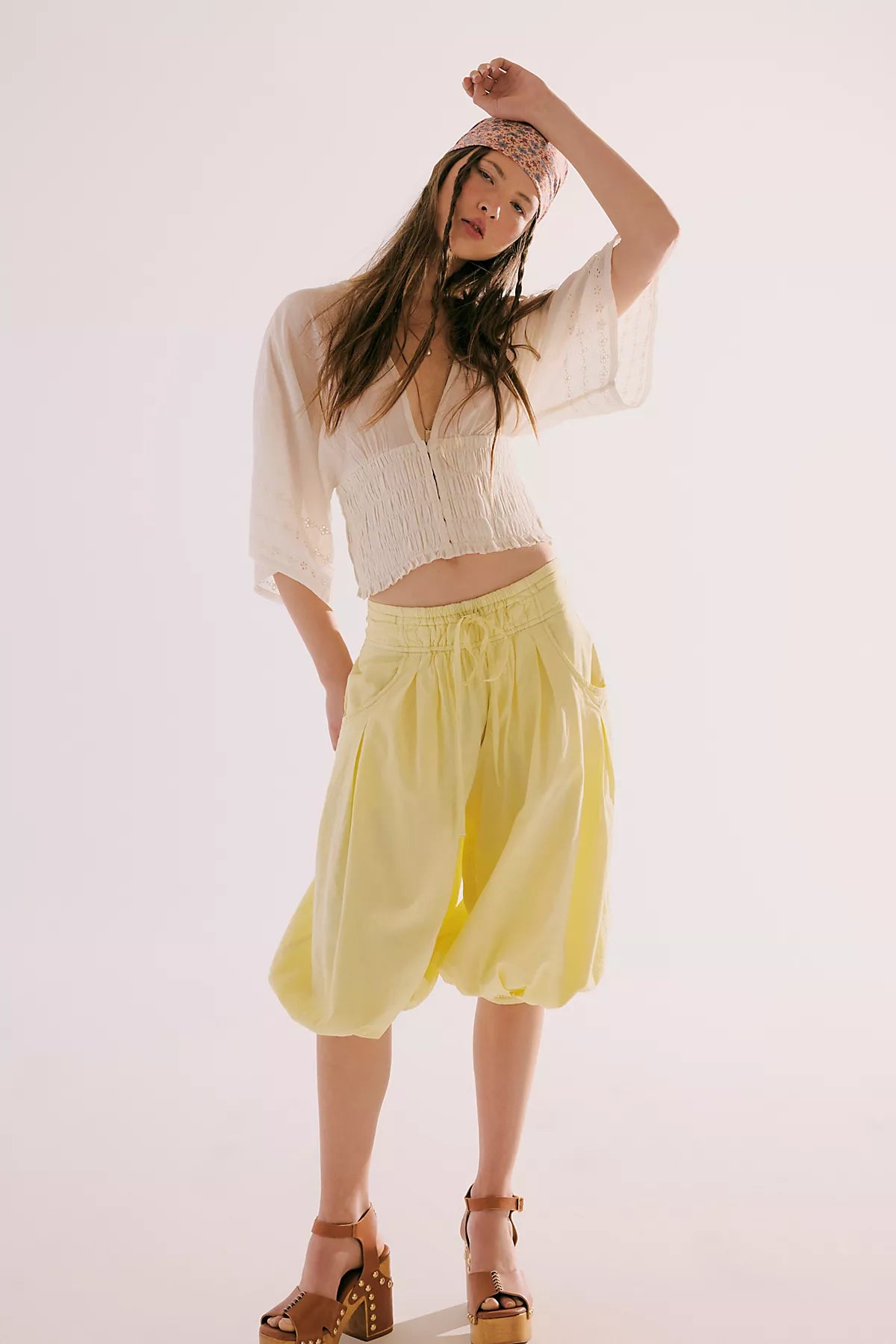 Calle Balloon Crop Pull-On Pants