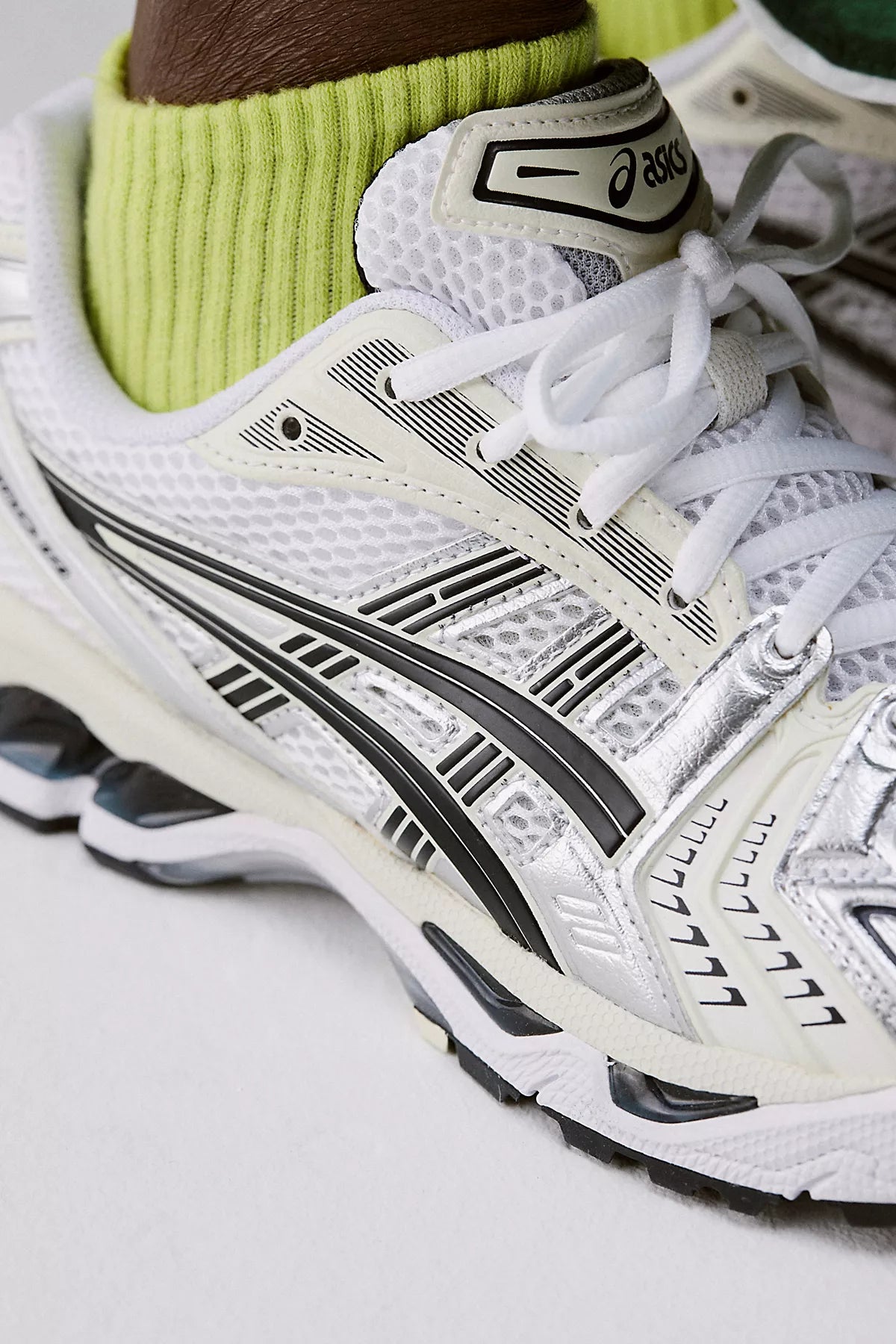 ASICS GEL-KAYANO 14 Sneakers