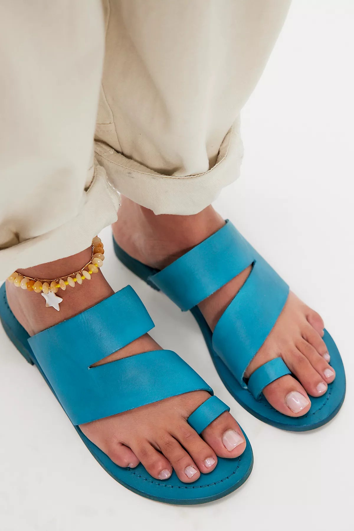 Abilene Toe Loop Sandals