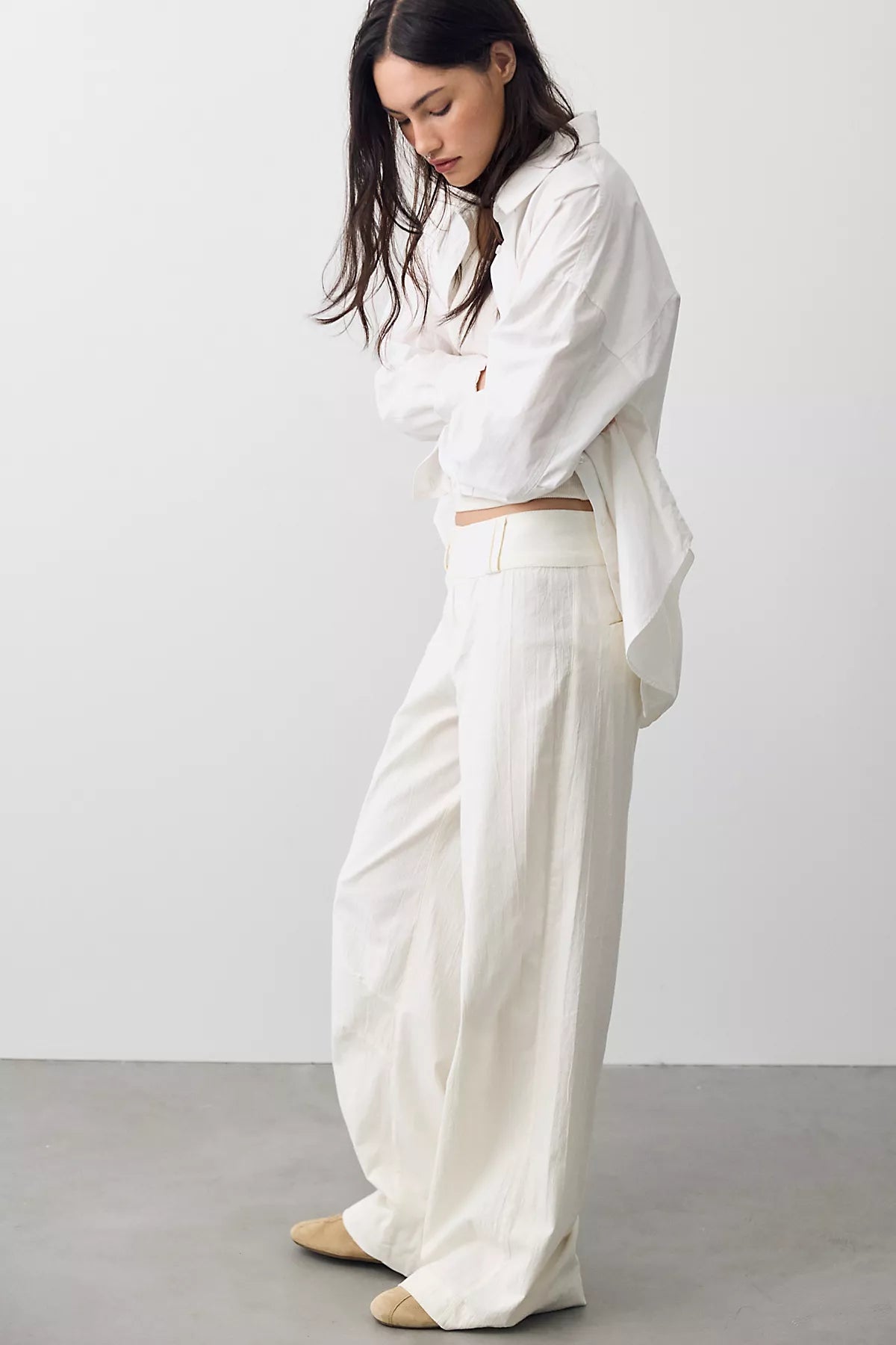 Time Flies Low-Rise Clean Solid Trousers