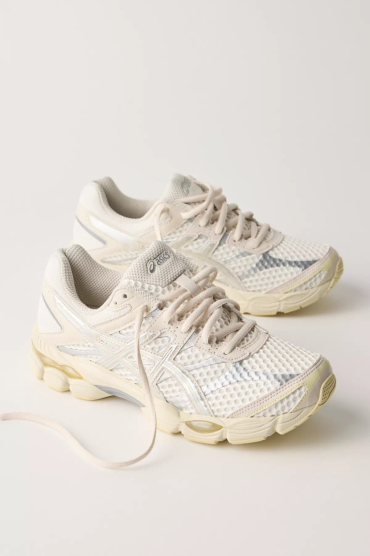 ASICS GEL-CUMULUS 16 Sneakers