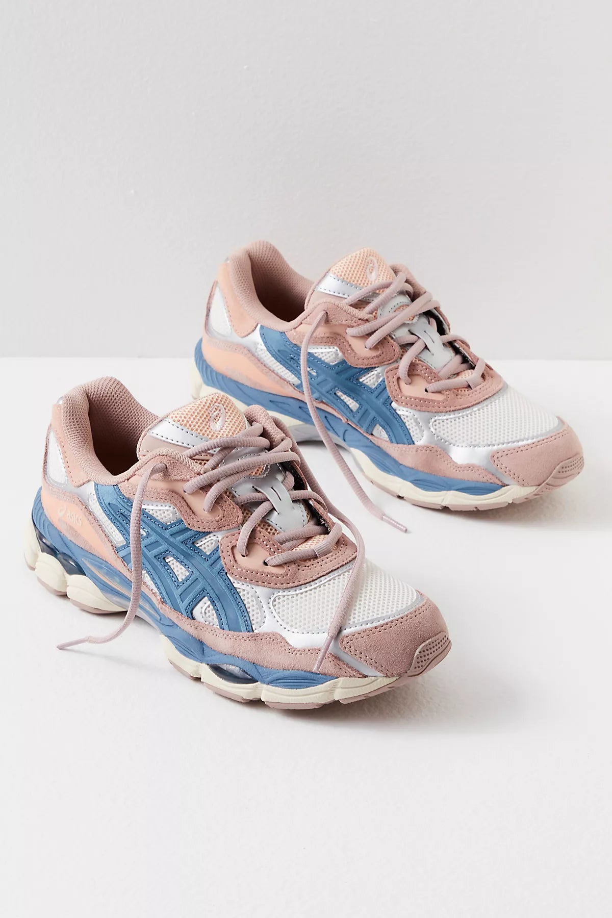ASICS GEL-NYC Sneakers
