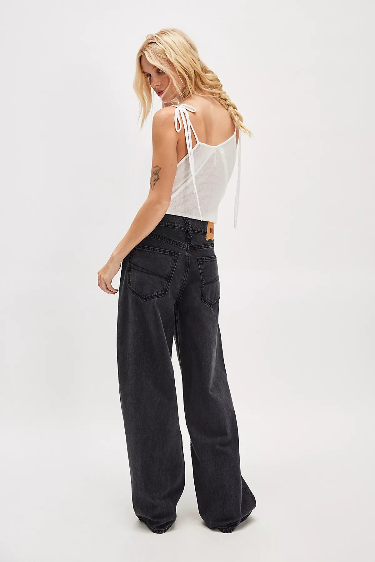 Dala Sling Jeans