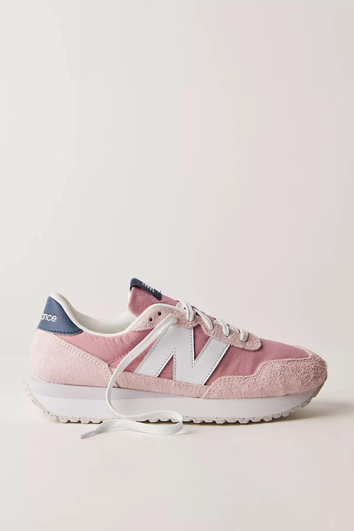 New Balance 237 Sneakers
