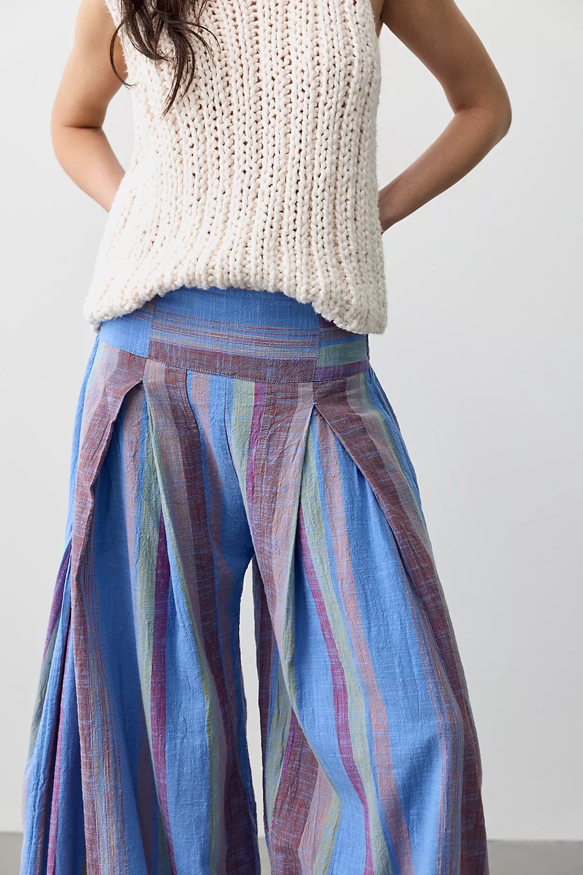 Can't Hide Wide-Leg Pull-On Harem Pants