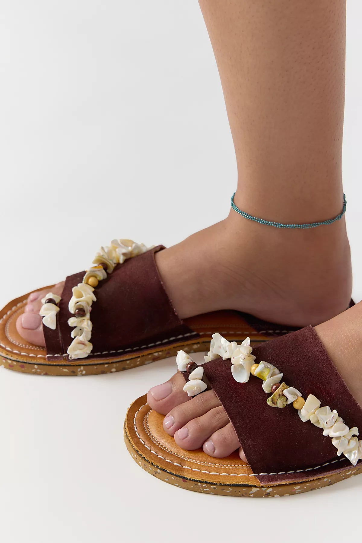 free-est Treasures Toe Ring Sandals