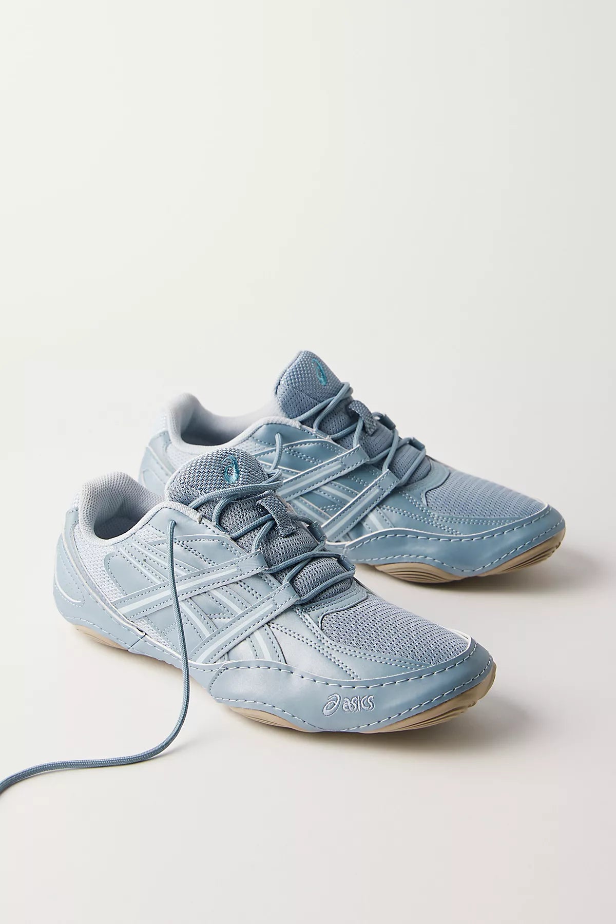 ASICS HYPERSYNC Sneakers