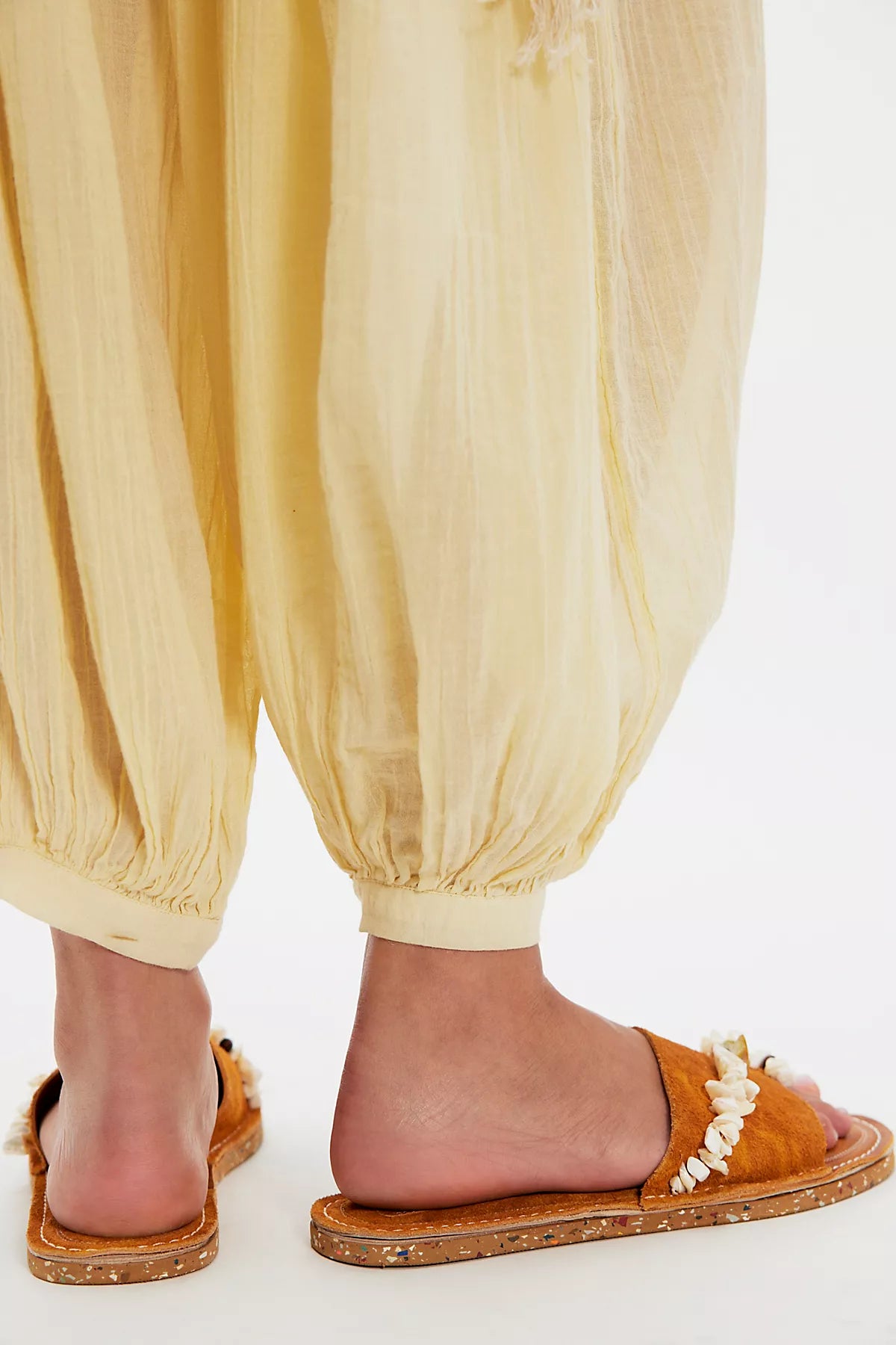 free-est Treasures Toe Ring Sandals
