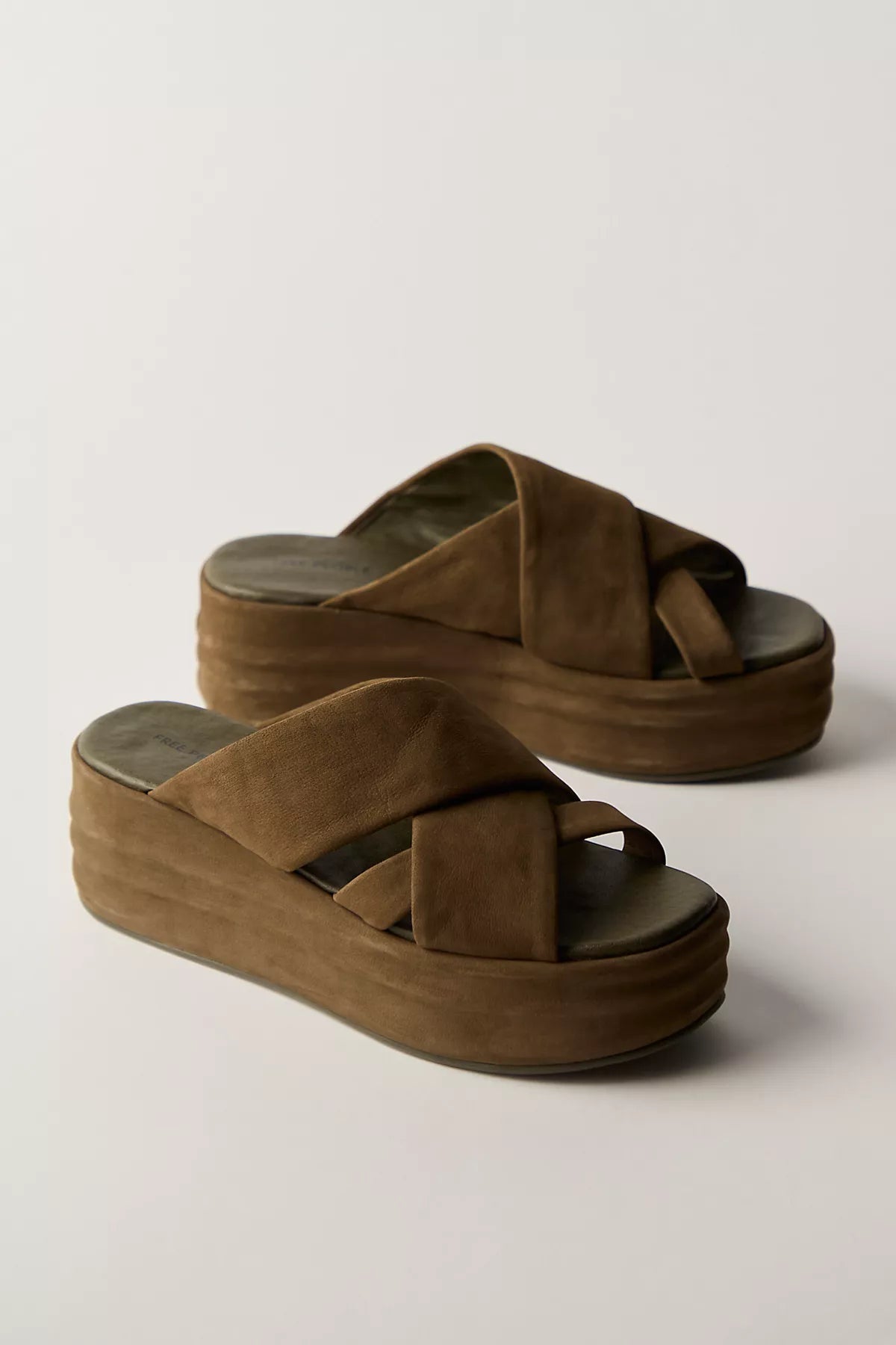 Wanderbay Flatform Sandals