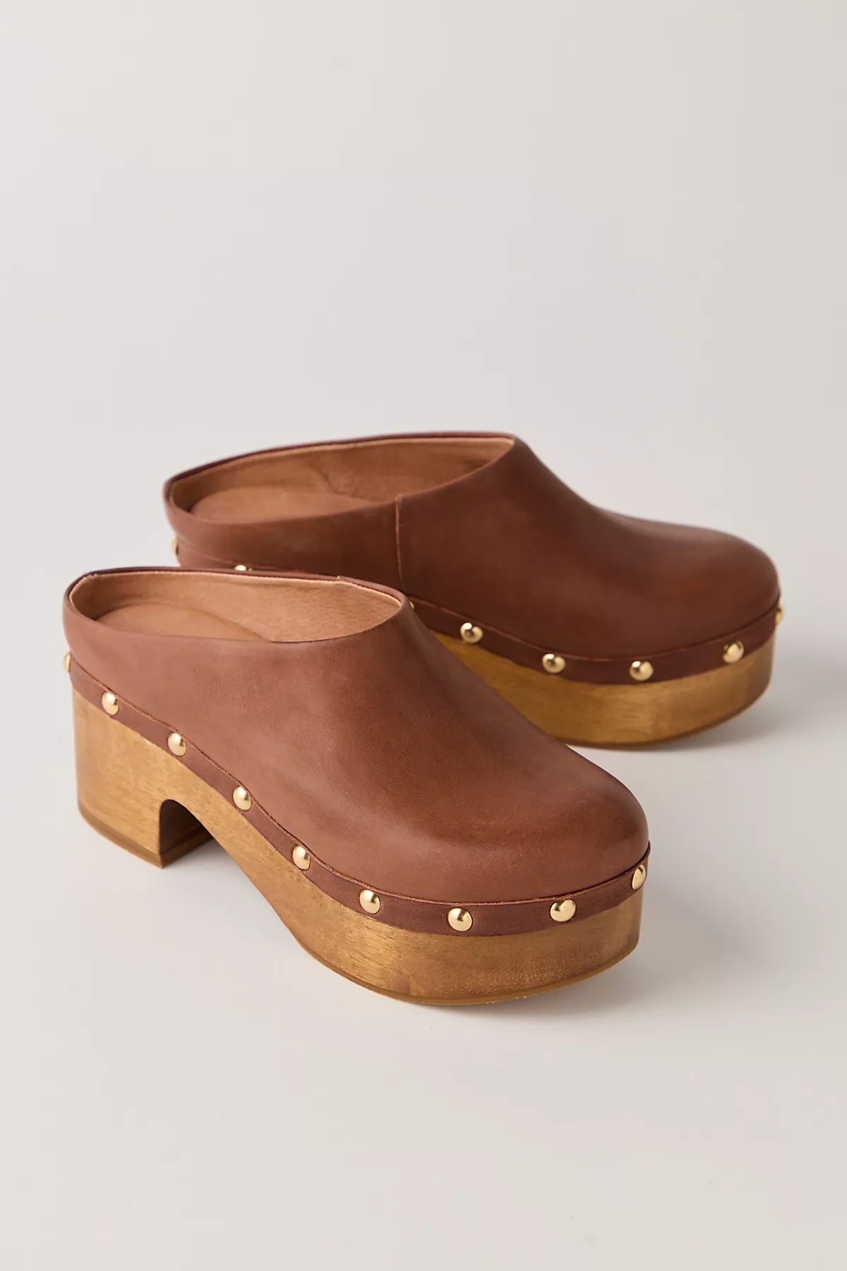 Calli Clogs