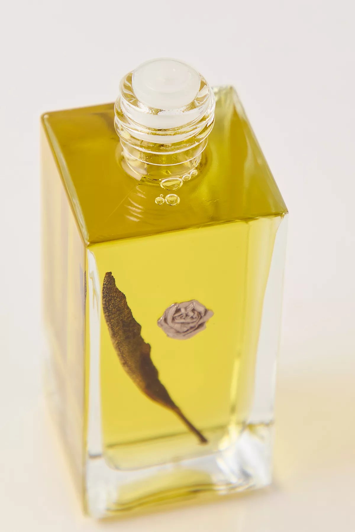 1509 Pure Fragrance Oil Elegant Bottle