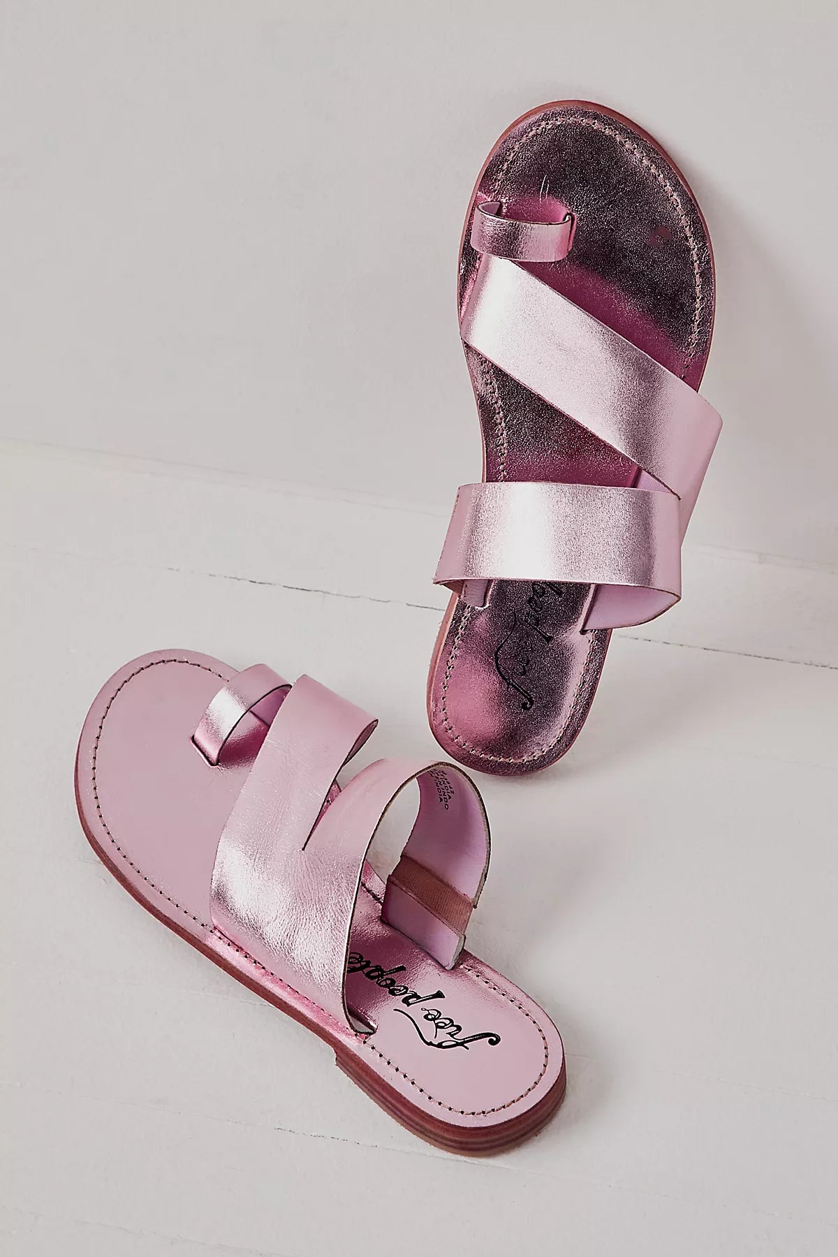 Abilene Toe Loop Sandals