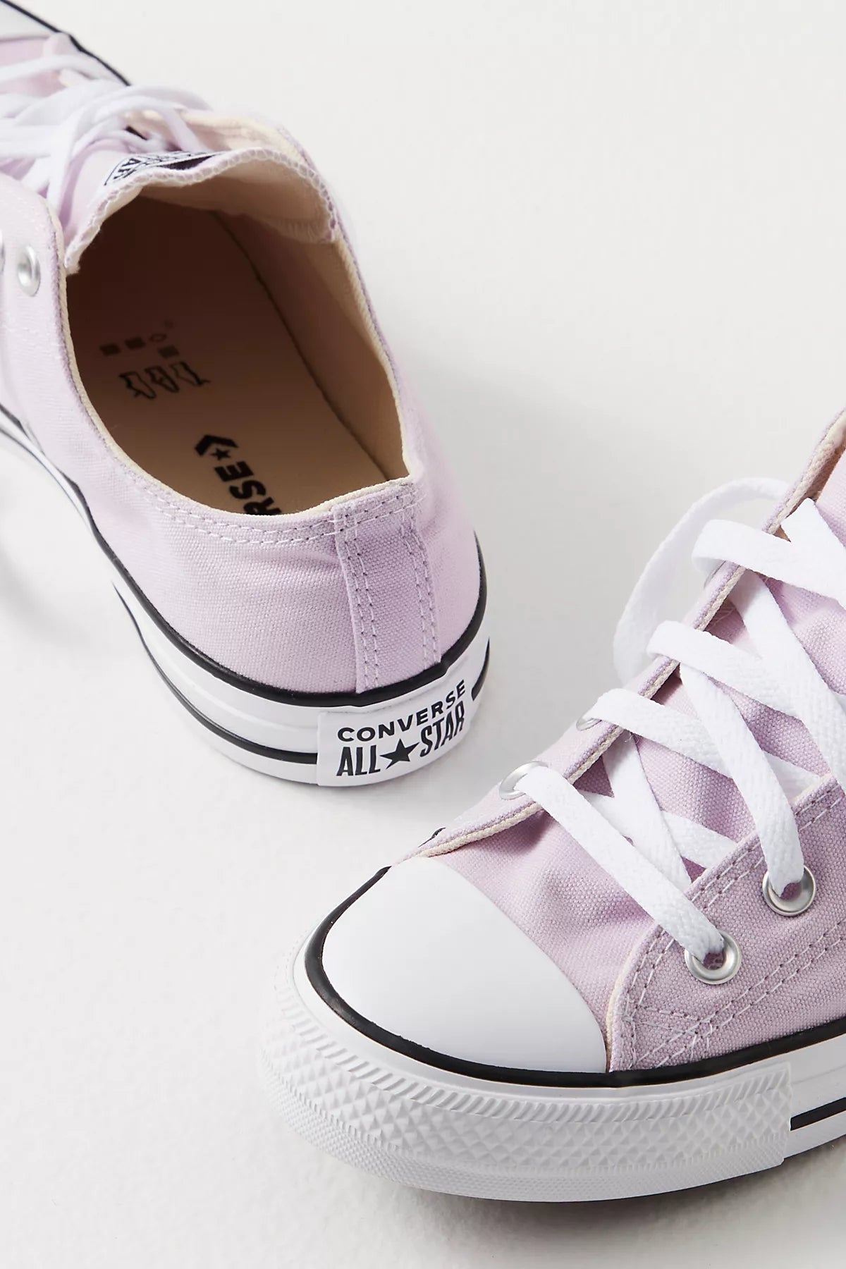 Chuck Taylor All Star Low-Top Converse Sneakers