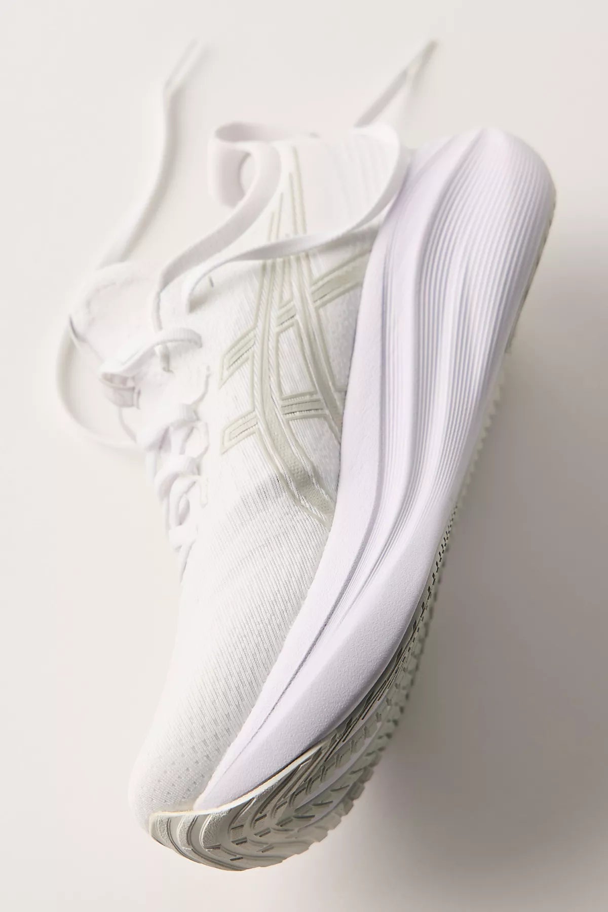 ASICS GEL-NIMBUS 27 Sneakers
