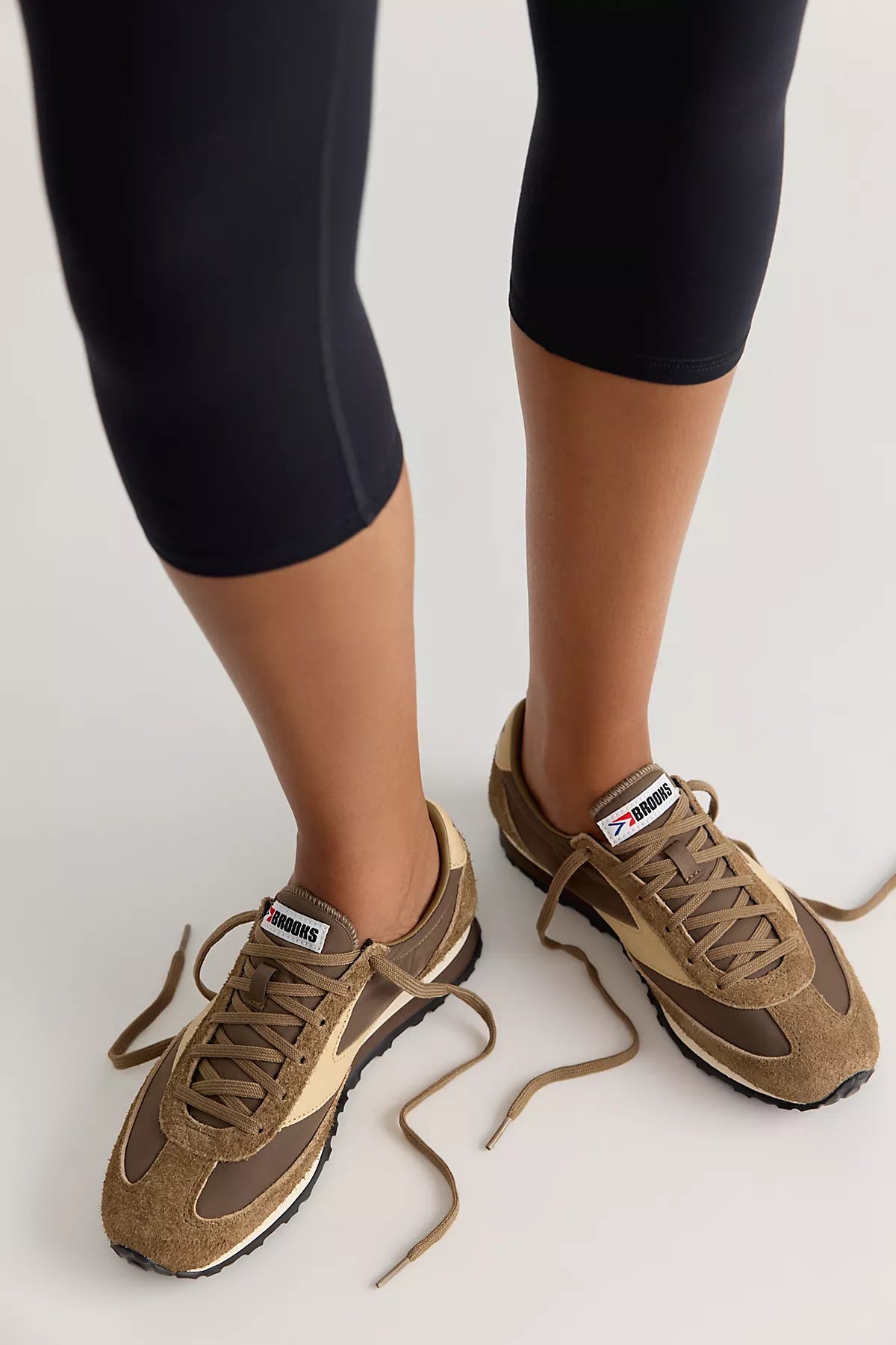 Brooks Vanguard Sneakers