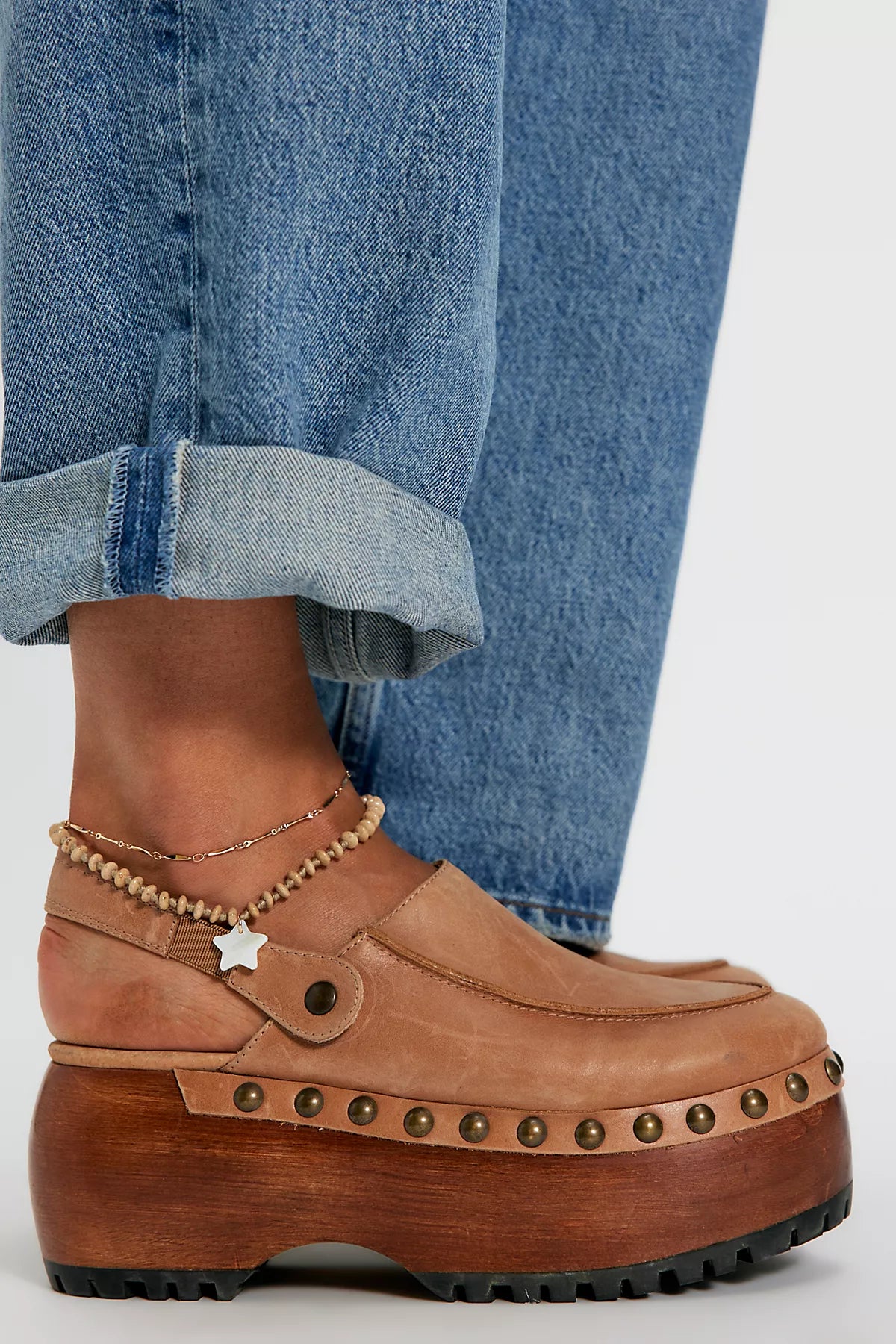 Everette Platform Clogs