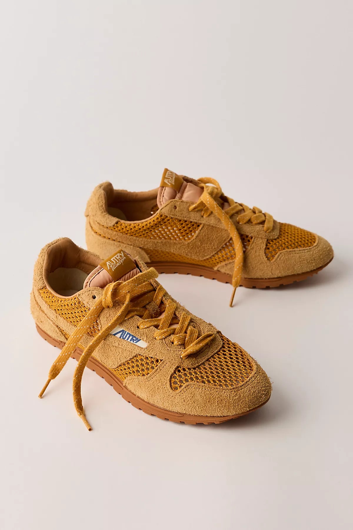 Autry Windspin Low-Top Mesh Sneakers